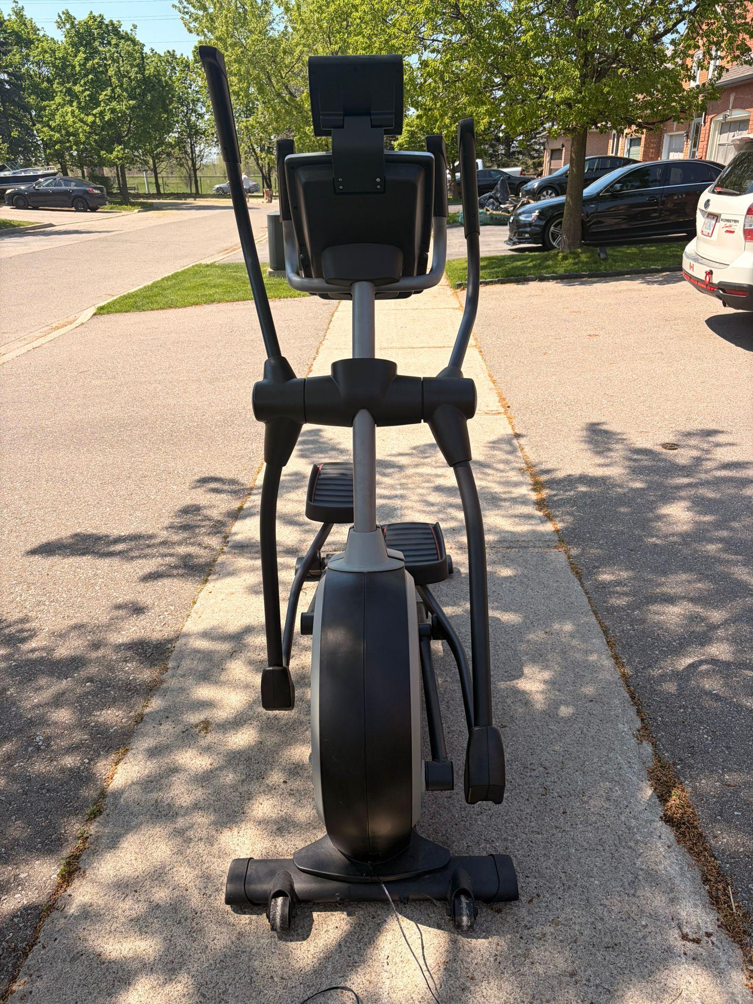 Pro-Form Endurance 520E elliptical For Sale