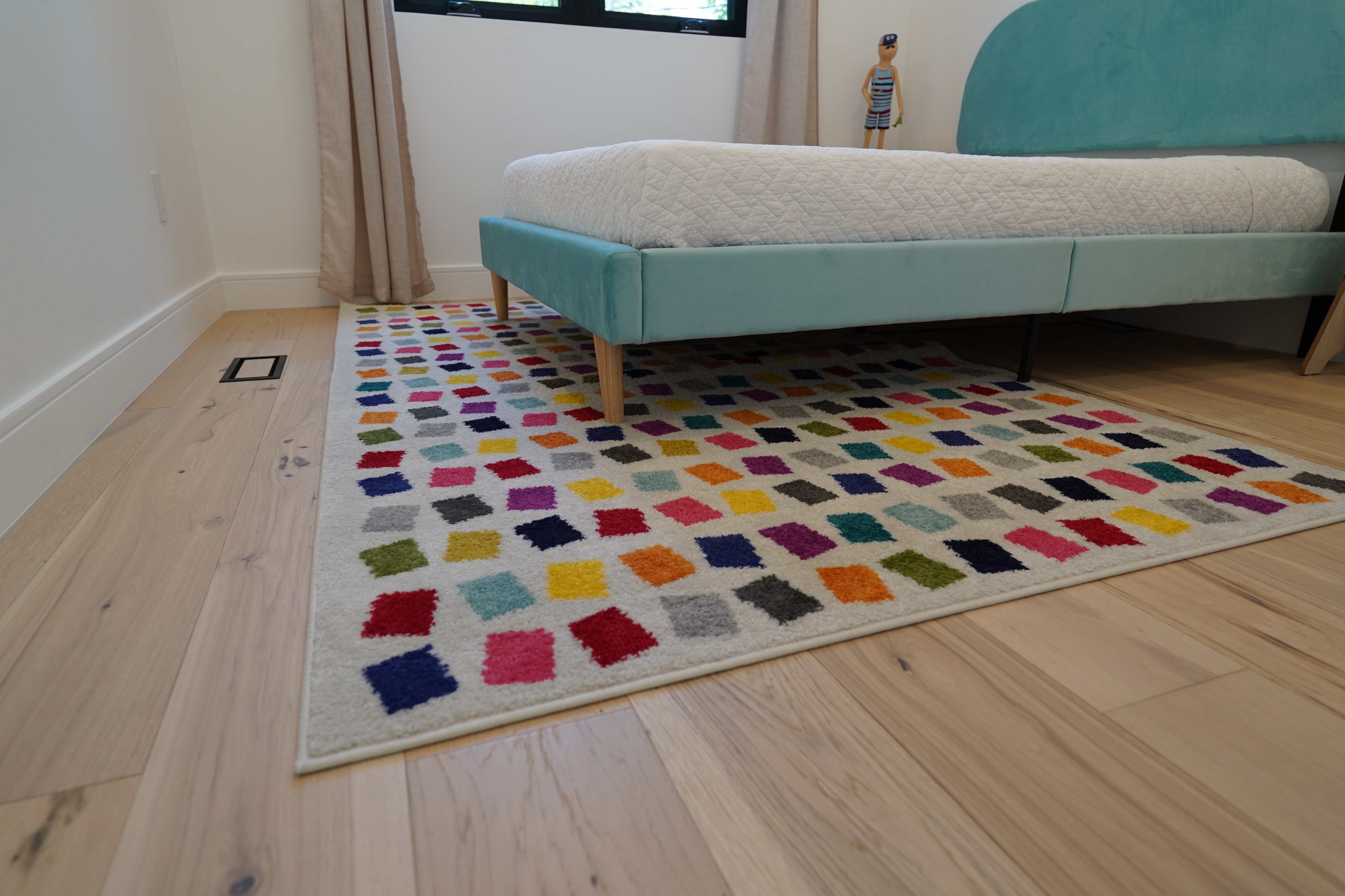 BRAND NEW NuLOOM 5'x8' Carnival Multi-Color Diamond Rug