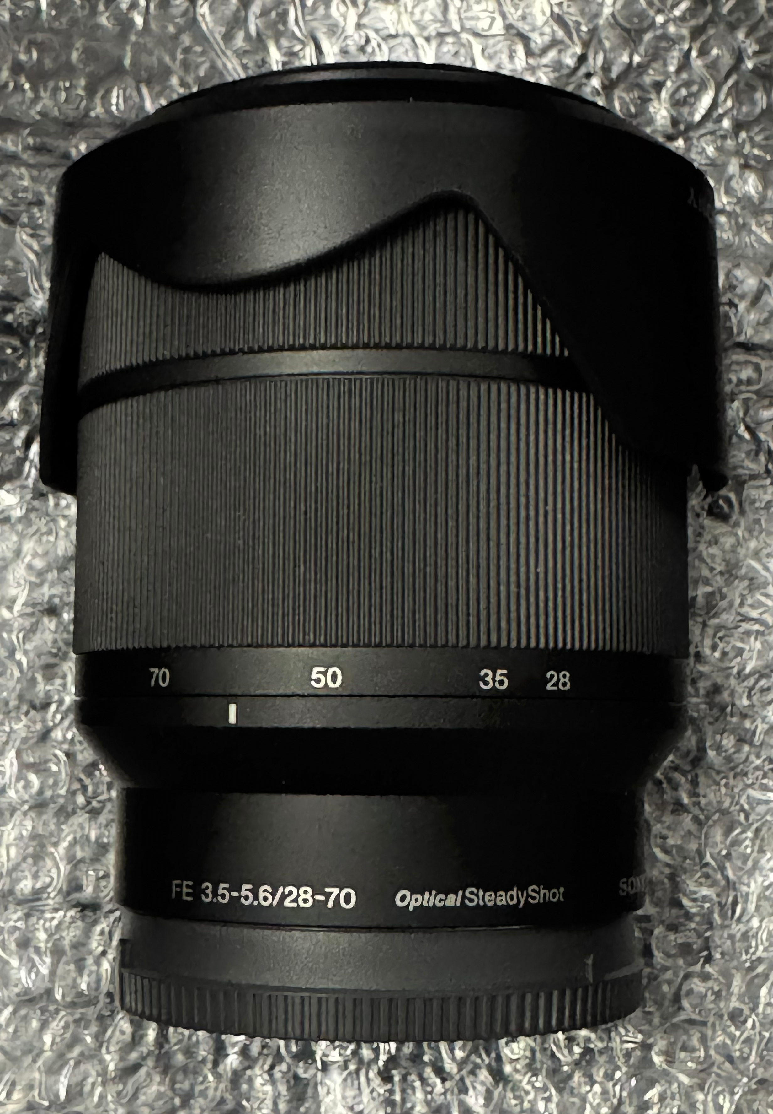 New Sony FE 28-70mm OSS Lens - photo 2