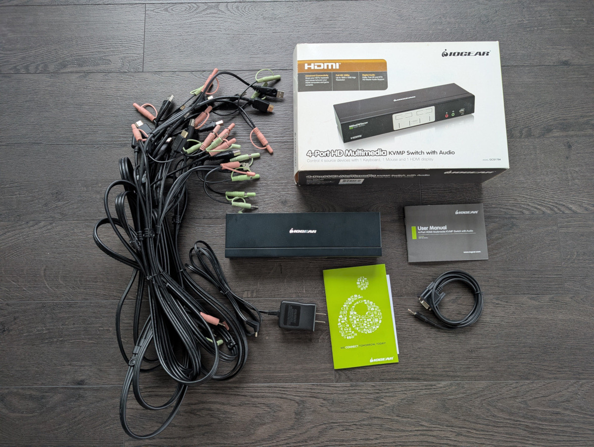 IOGear GCS1794 4-Port HDMI KVM switch with audio - photo 4