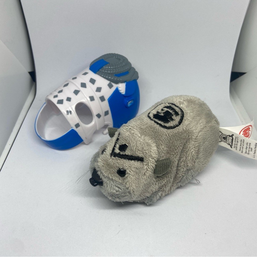 Kung Zhu Battle Hamsters Zhu Zhu Pets Yama + Thorn With Armour - photo 2