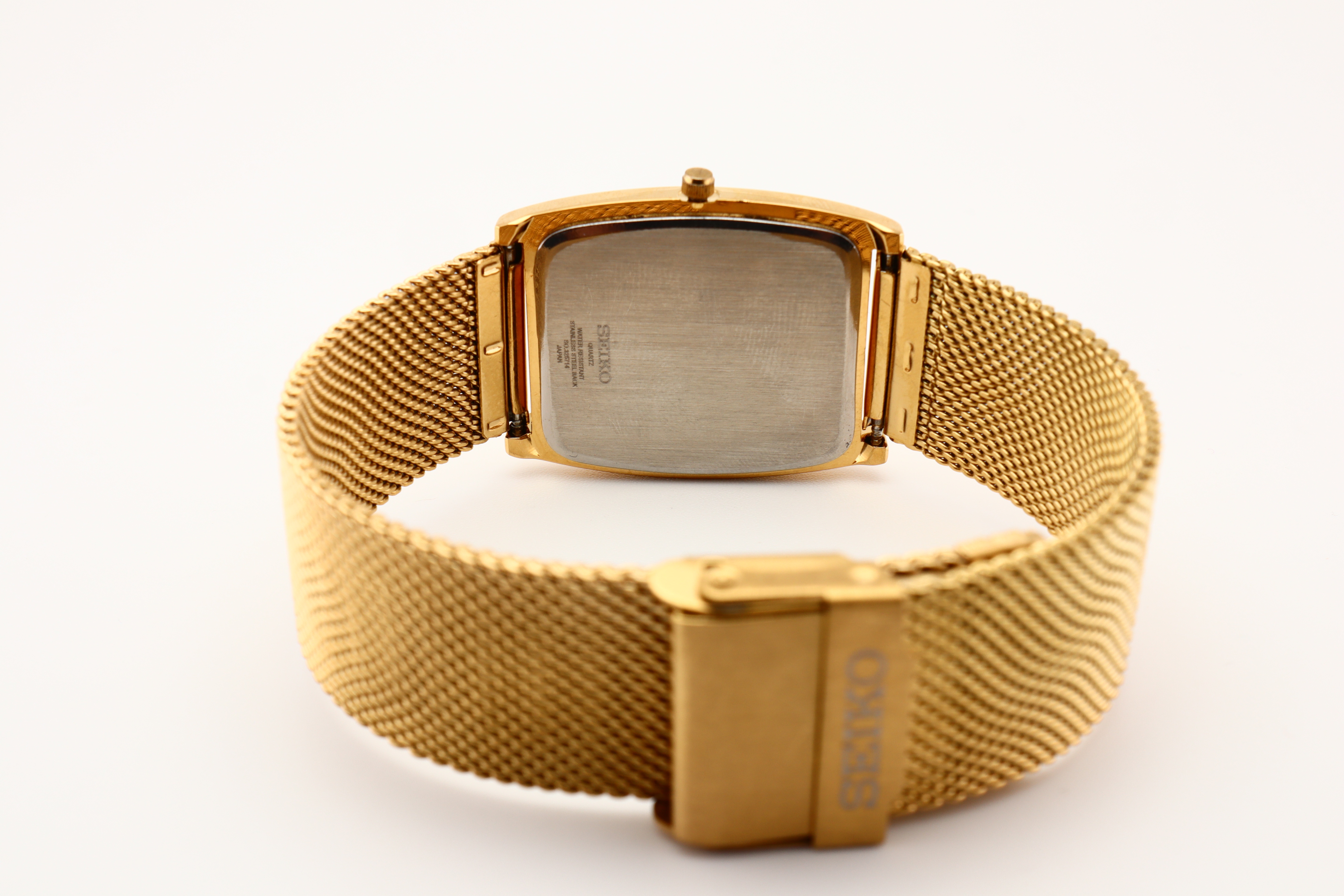 Refurbished Vintage Barrel Tank Men’s Watch - photo 4