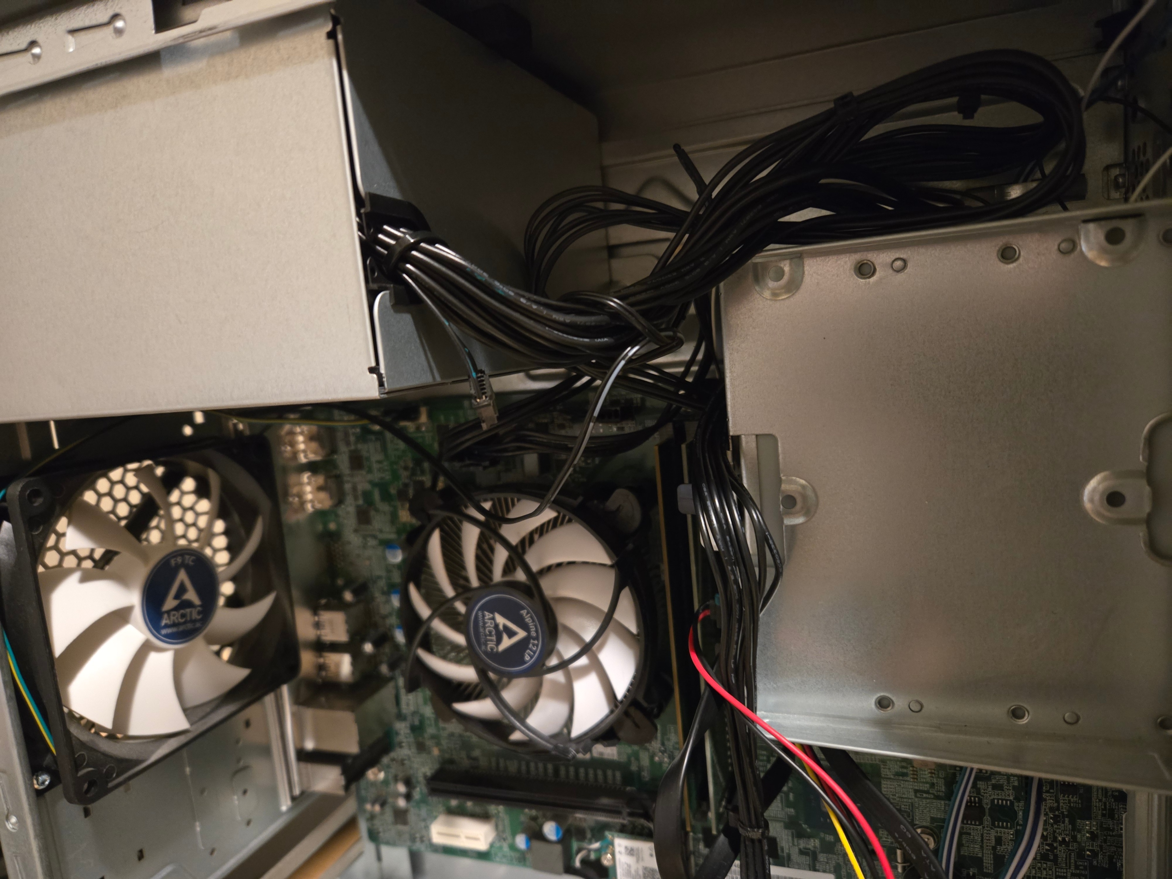 Acer Desktop PC (Intel i5-10400 / 12GB RAM) - Upg Arctic Cooling - photo 3
