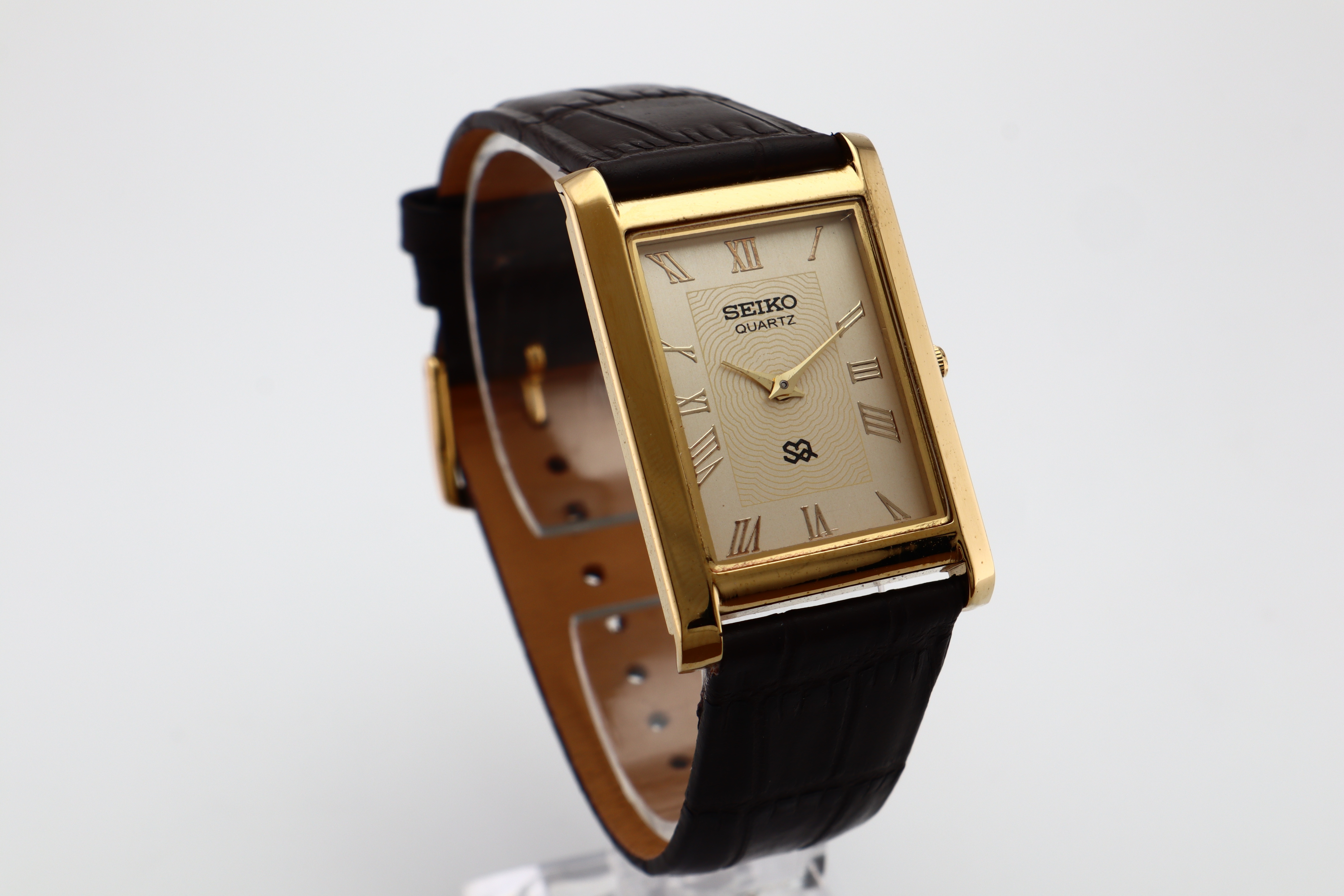 Refurbished Vintage Slim Tank Men’s Watch