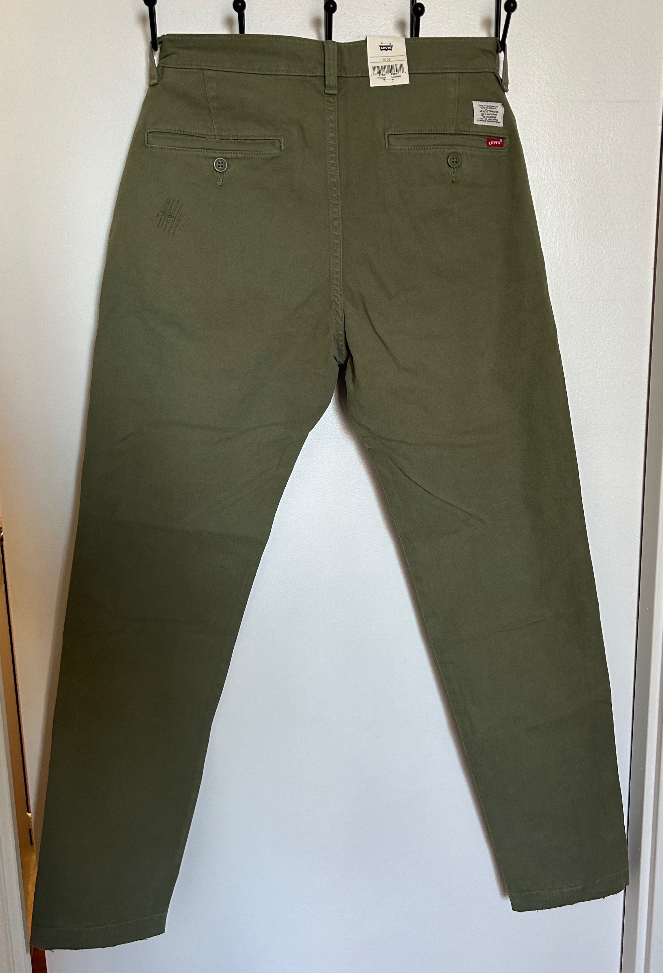 Levi's Chino Standard Taper Fit Green, 30W x 32L, BNWT - photo 3