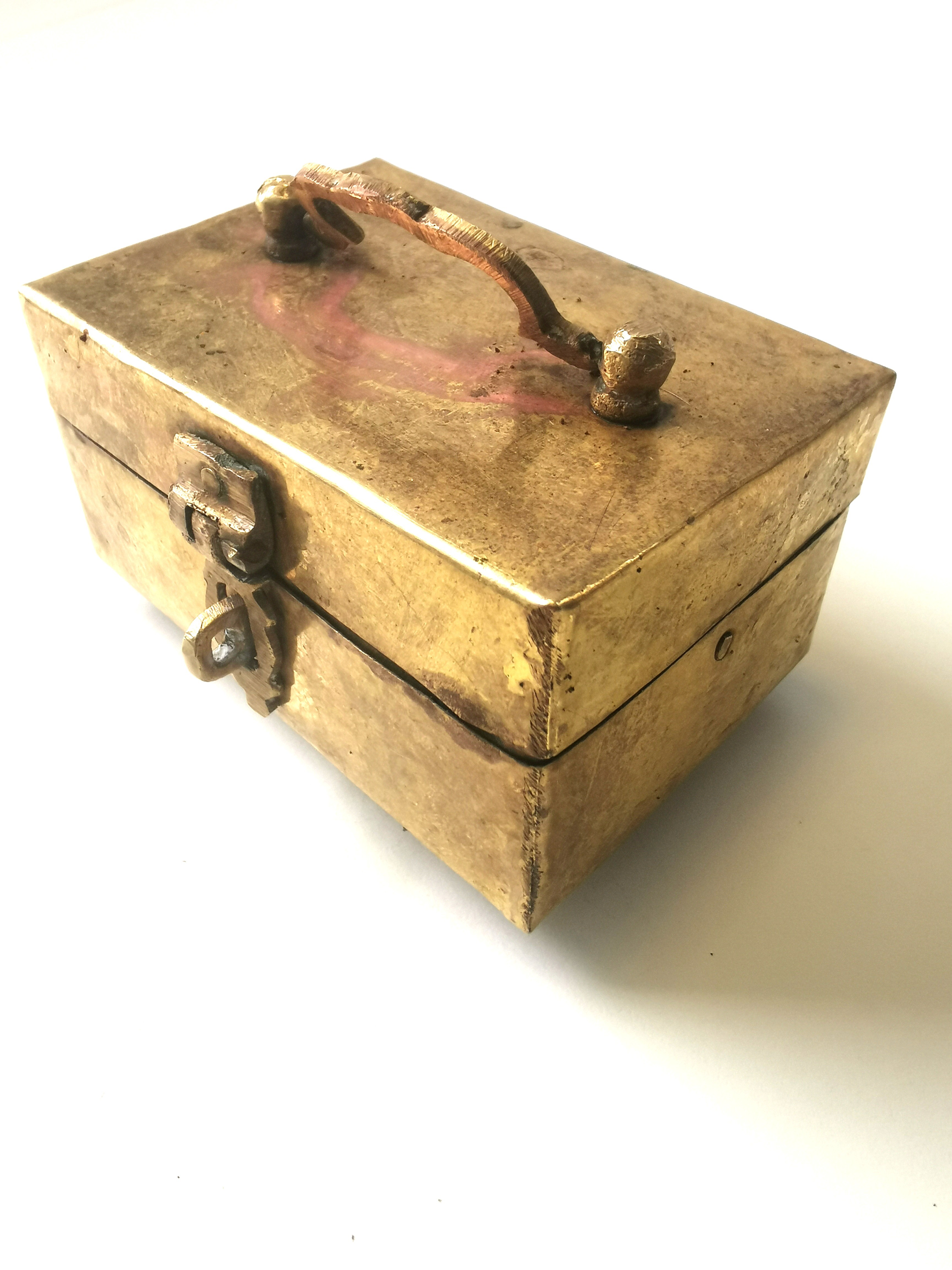 1970 Miniature Brass Chest Trinket Box with Handle and Feet - photo 3
