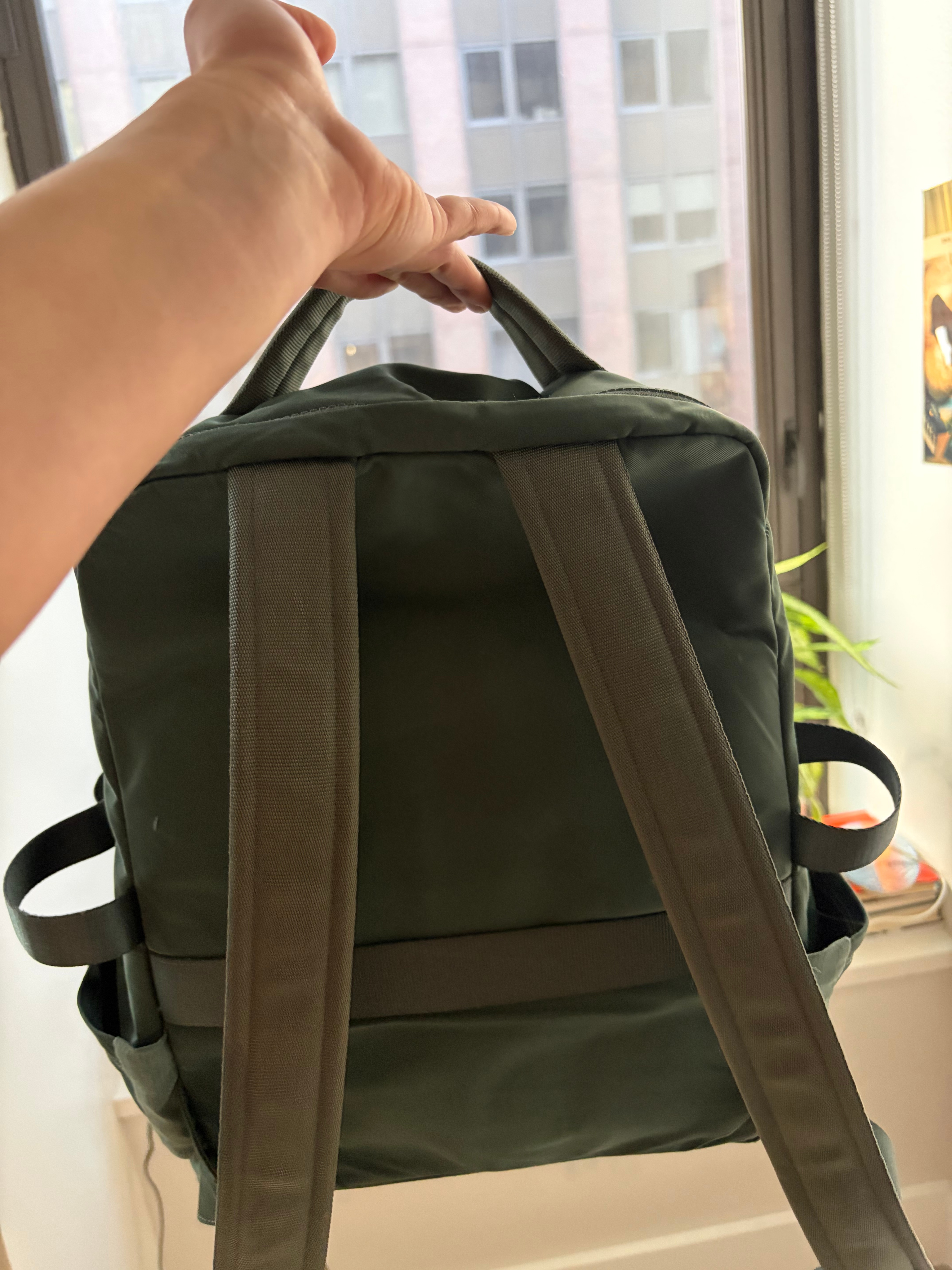 Lululemon Backpack - photo 2