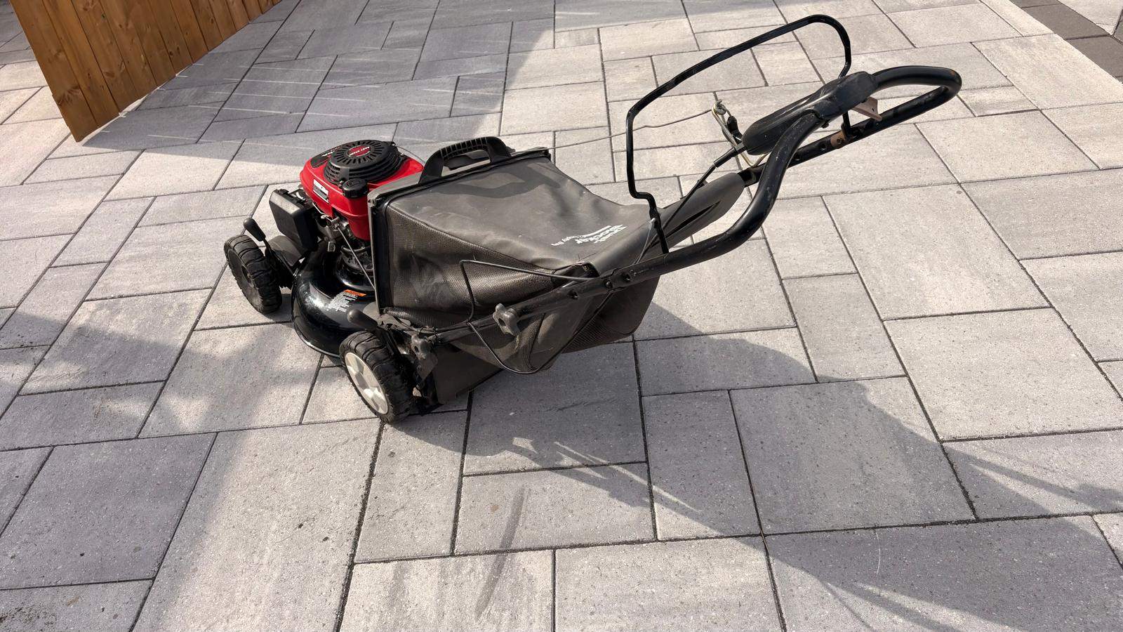 craftsman 21 inch self propelled Honda GCV engine - photo 4