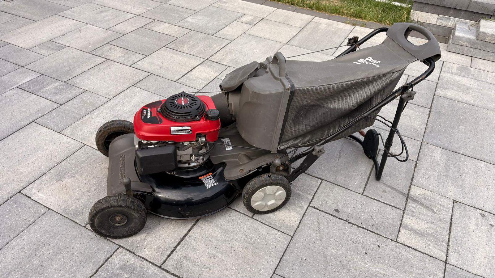 craftsman 21 inch self propelled Honda GCV engine