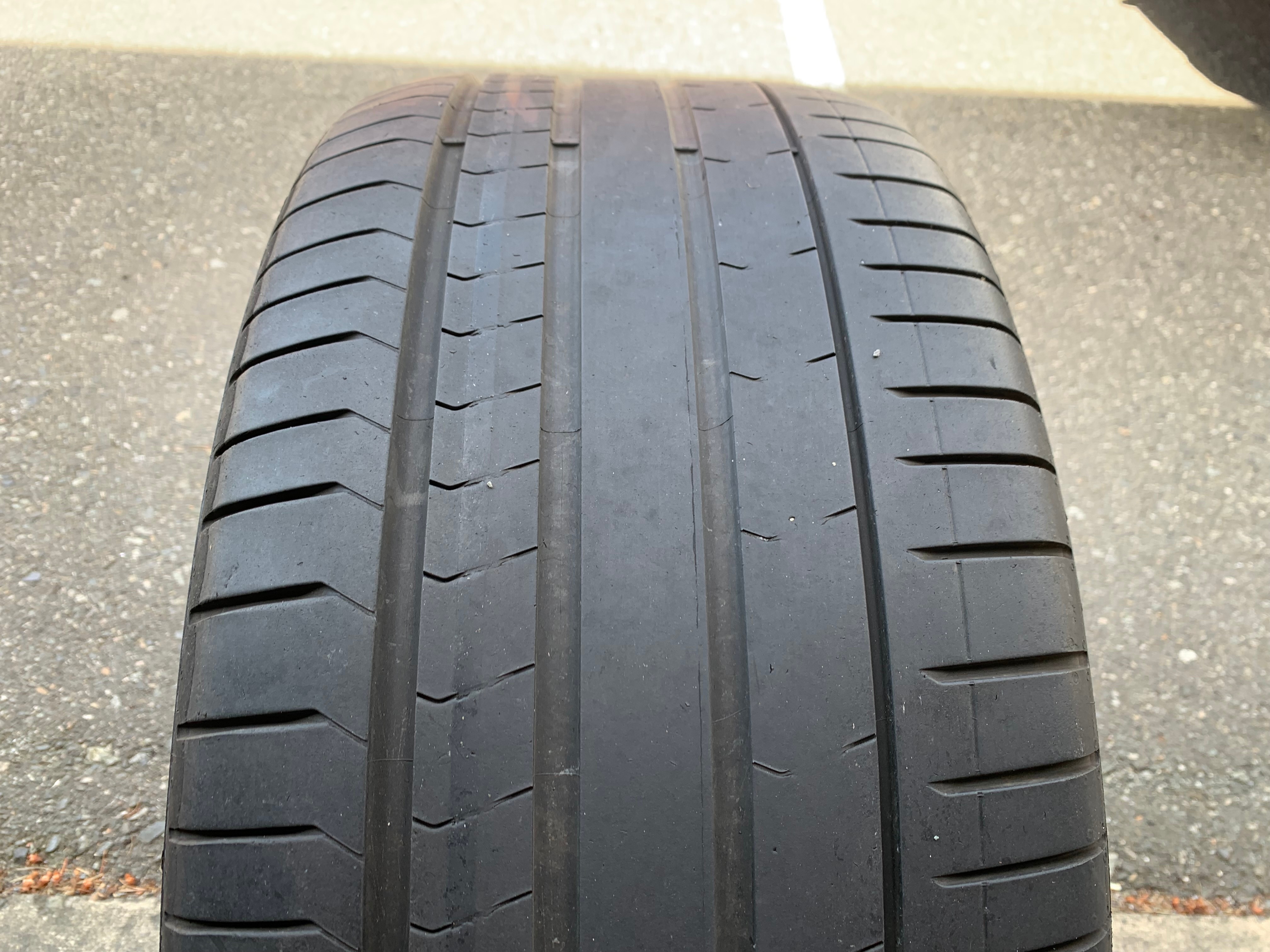 1 x single 275/35/21 XL Pirelli Pzero PZ4 RFT with 55% tread - photo 3