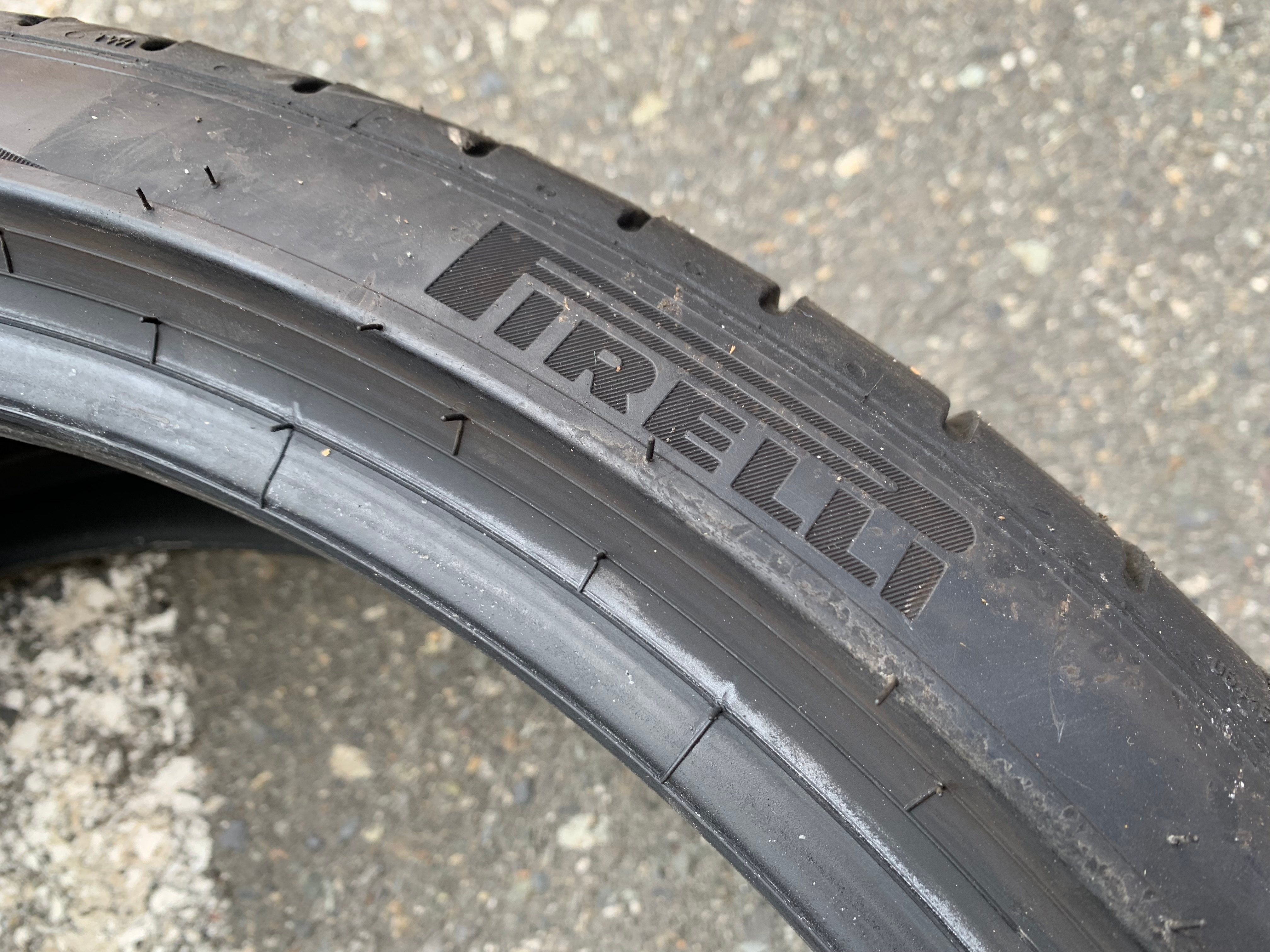 1 X single 245/35/21 96Y XL Pirelli Pzero PZ4 RFT with 95% tread - photo 5
