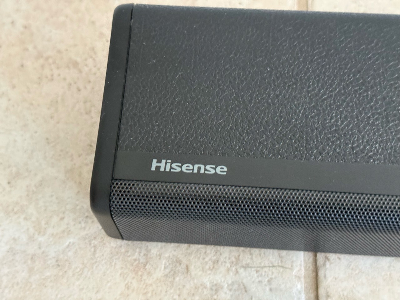 Hisense HS214 Compact Soundbar with Built-in Subwoofer - photo 5