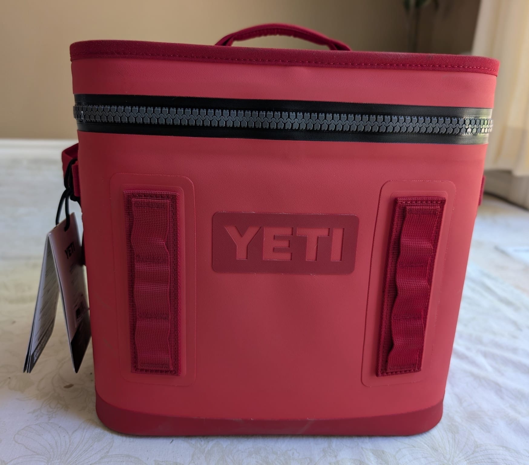 NEW: YETI Hopper Flip 12 Portable Cooler - photo 3