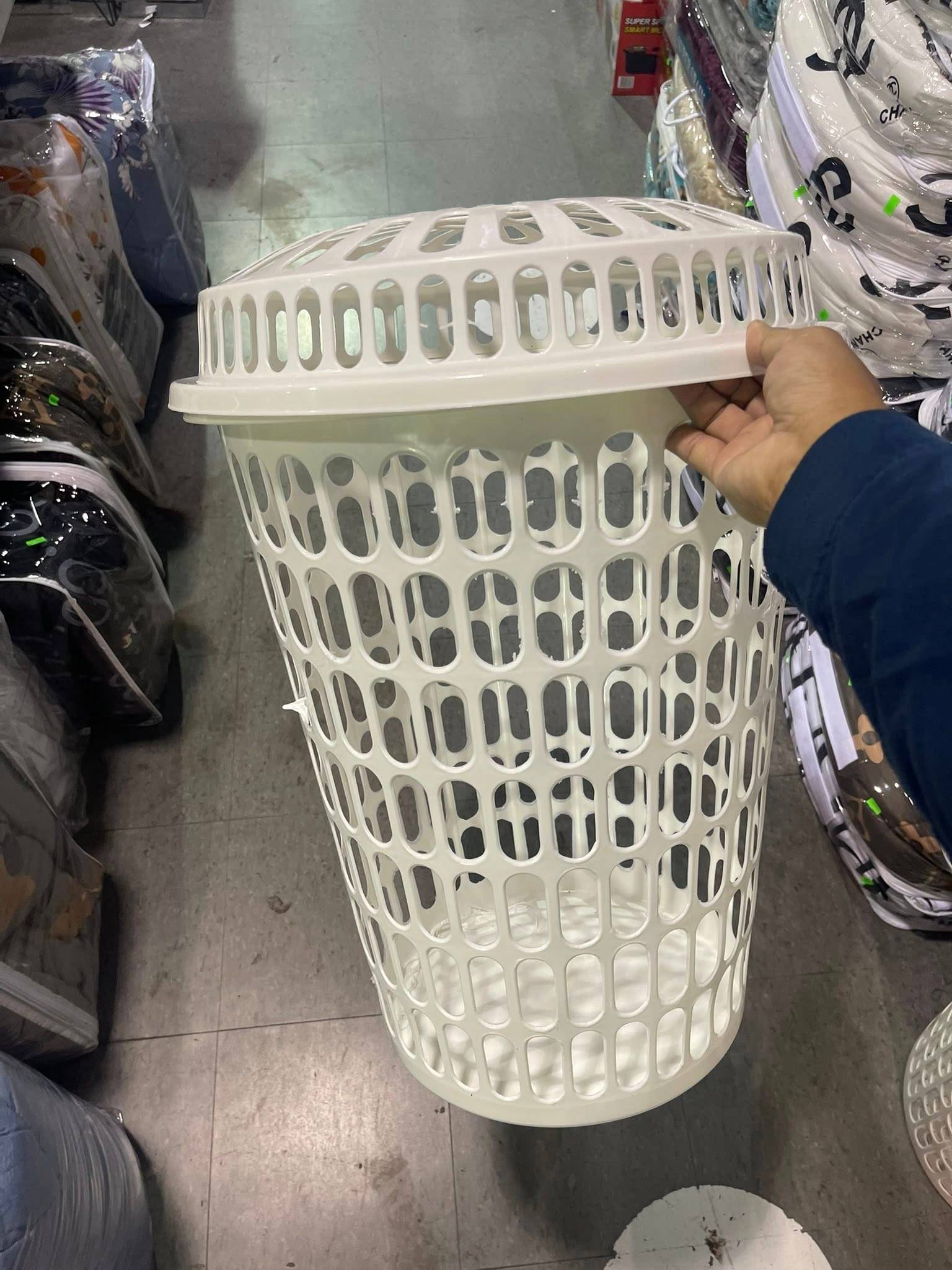 Homeware Laundry Basket with Lid