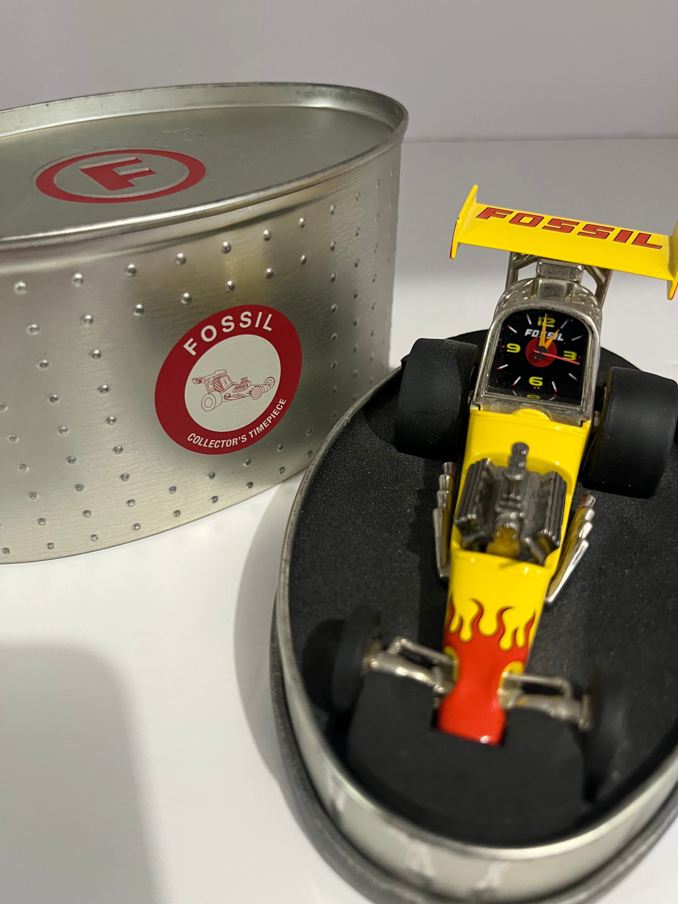 Fossil Hot Rod Race Car Desk Clock with Tin Display Case - photo 5