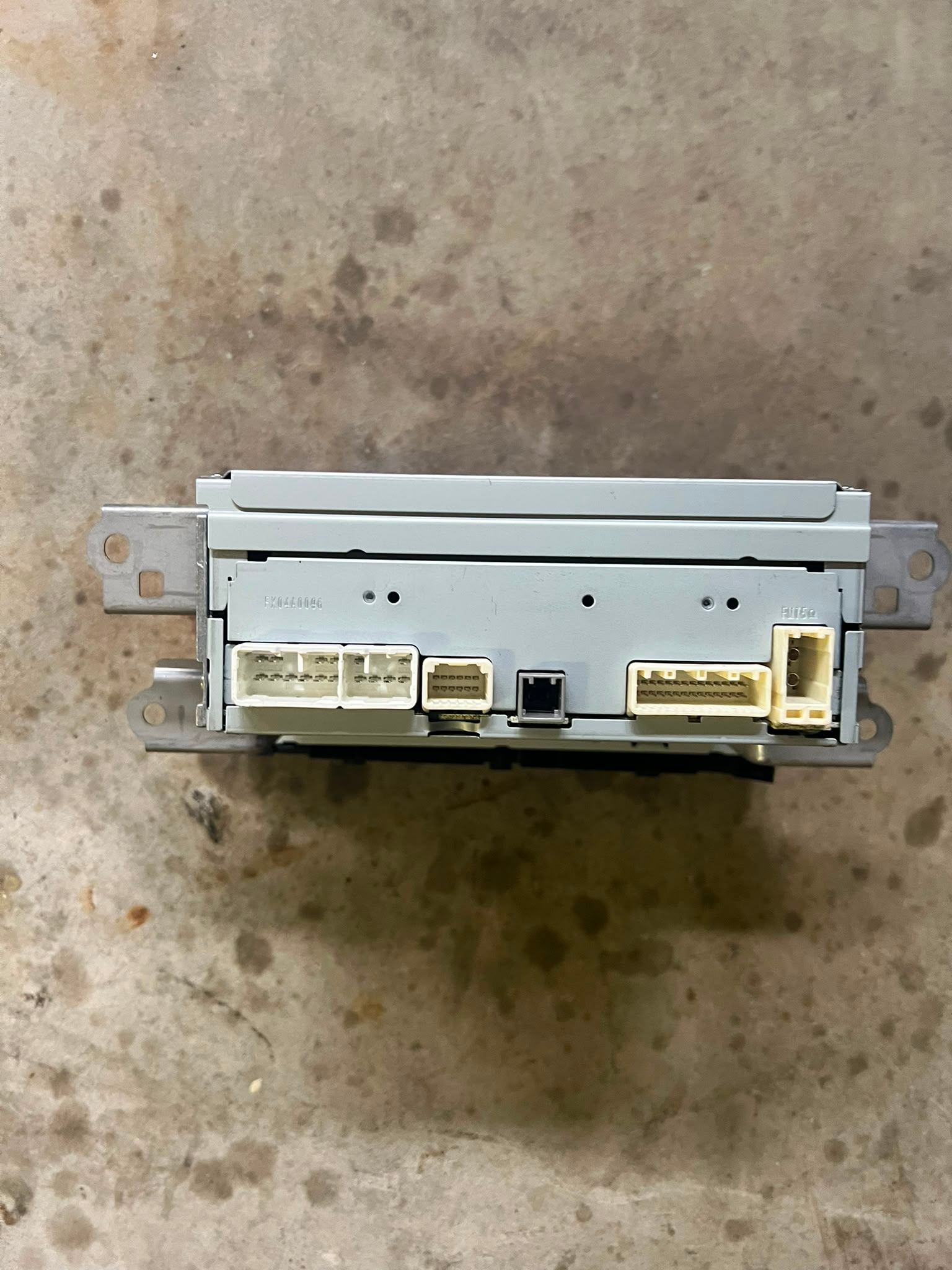 OEM Toyota Prius C Radio CD Player Bluetooth 2012-2014 - photo 4