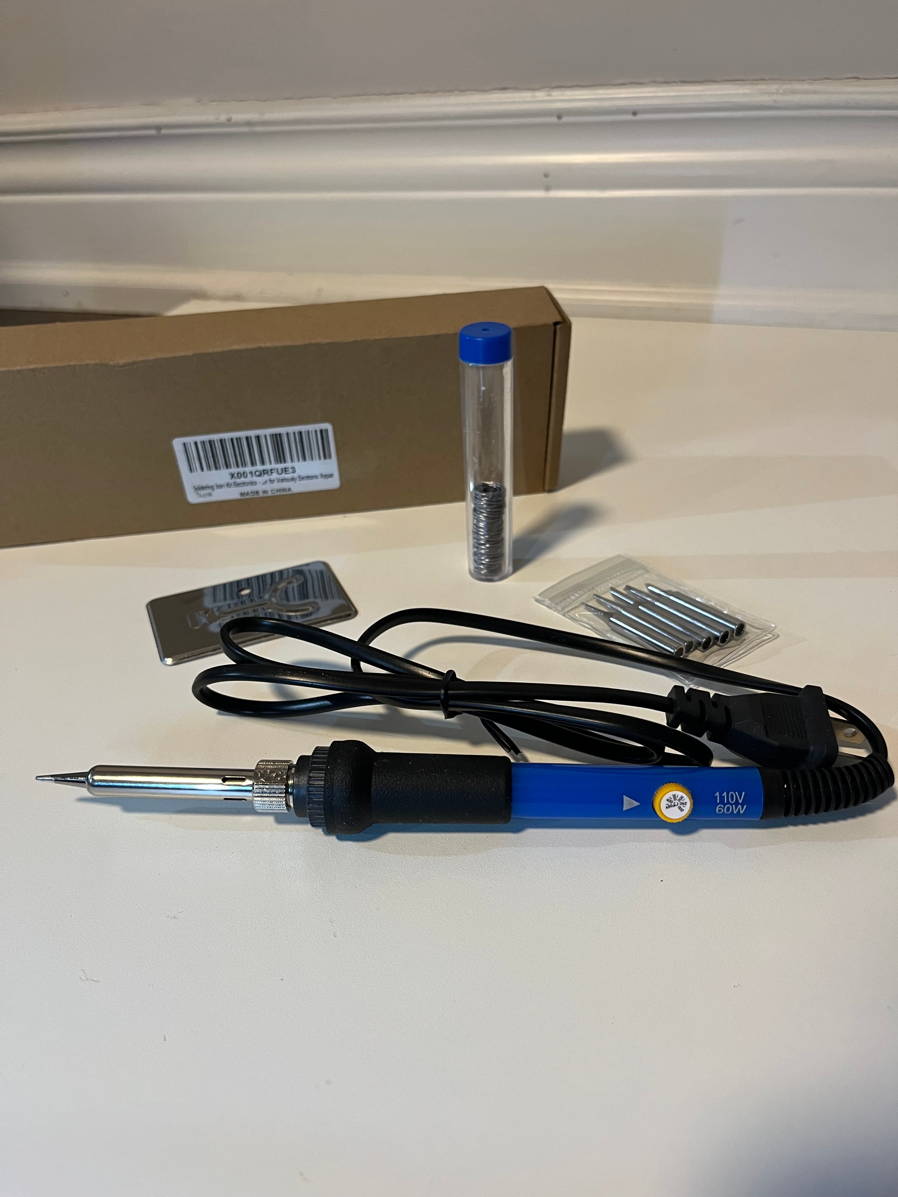 Brand New 60W Adjustable Temperature Soldering Iron Kit - photo 3