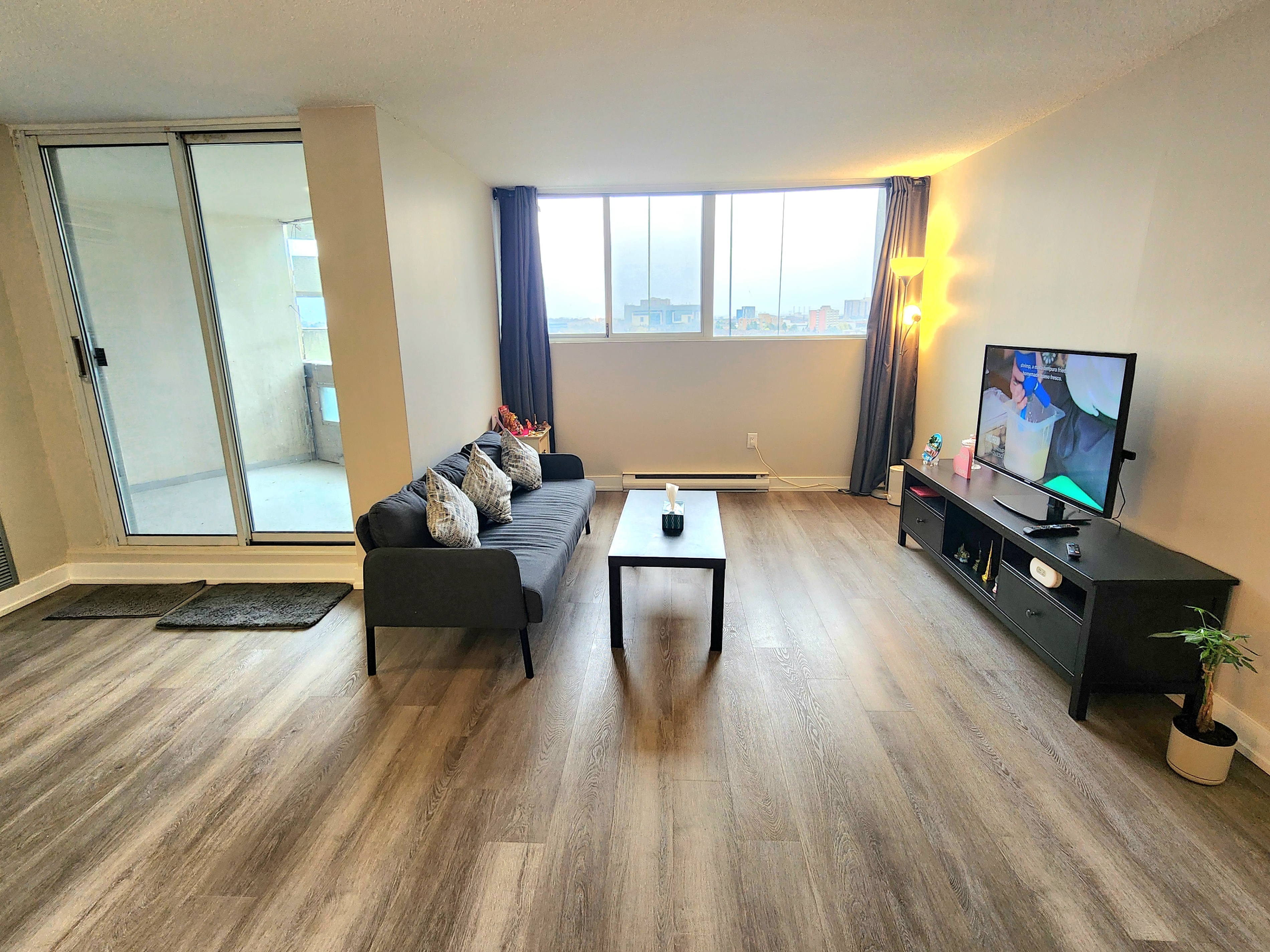 🌟 Premium Furnished Room for Rent (Females Only) in Condo - photo 5