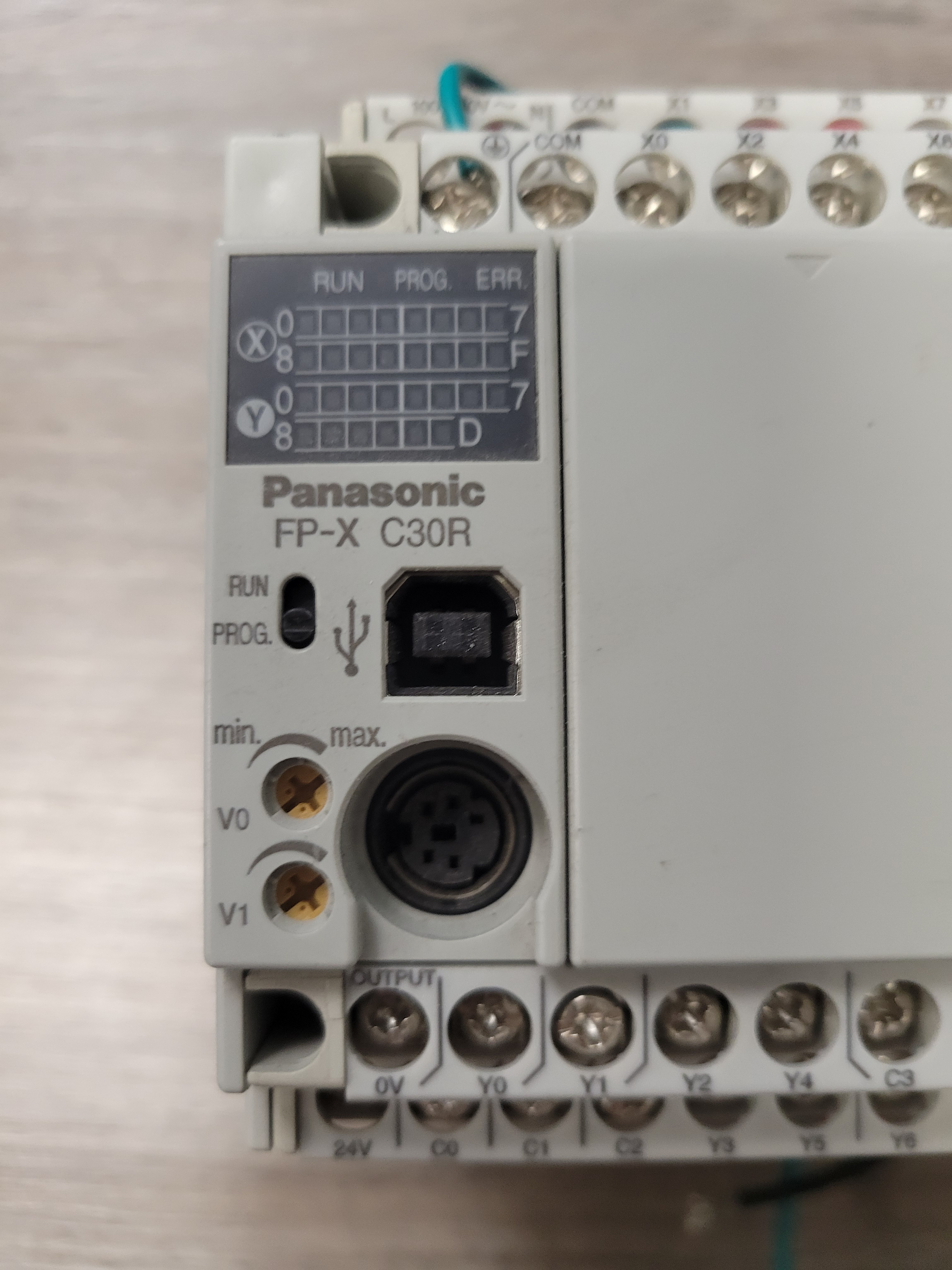 Panasonic FP-X C30R Programmable Logic Controller - photo 2