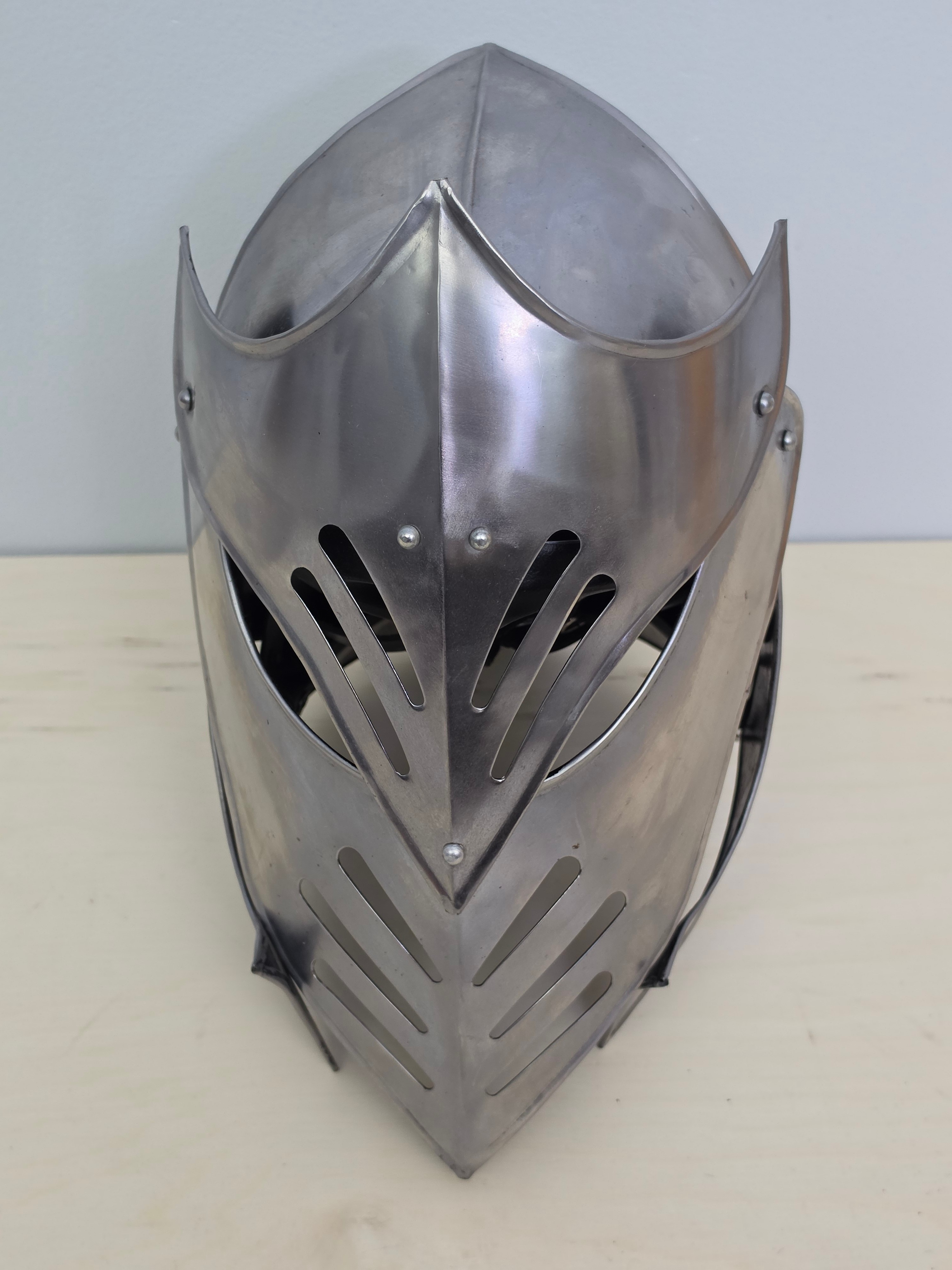 Steel Knight Helmet - photo 2