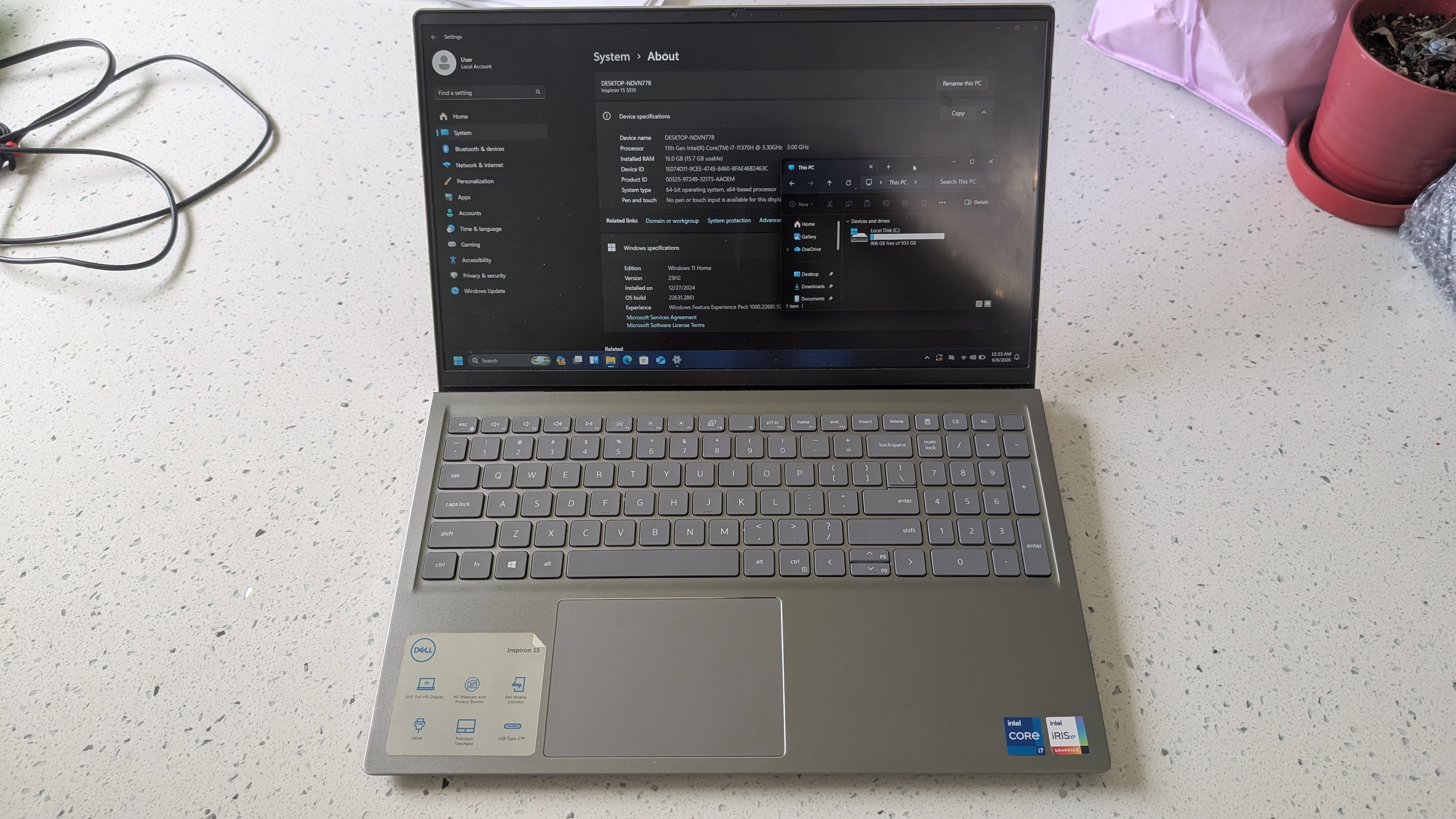 Dell Inspiron 15 5510 Laptop - photo 2