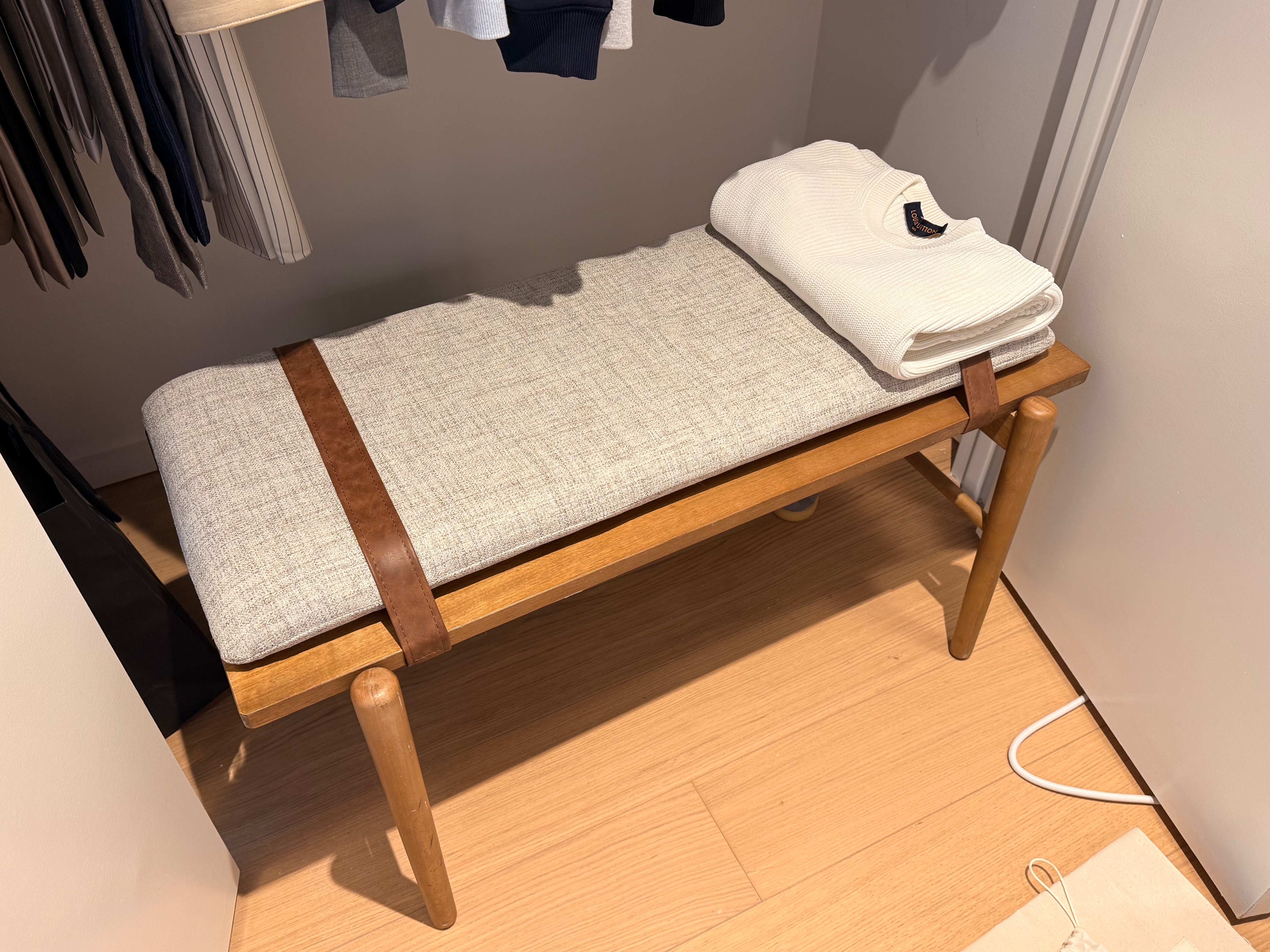 FREE – Upholstered Bench