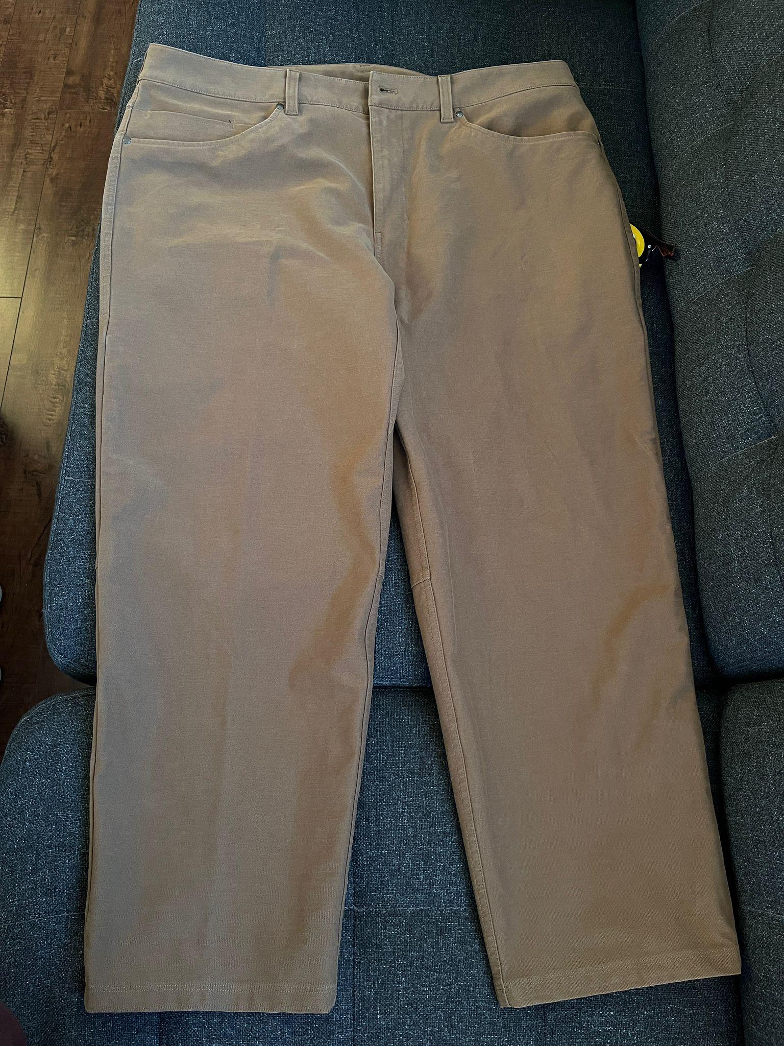 Lululemon Men's Khaki Commission Pants | Size 38x26
