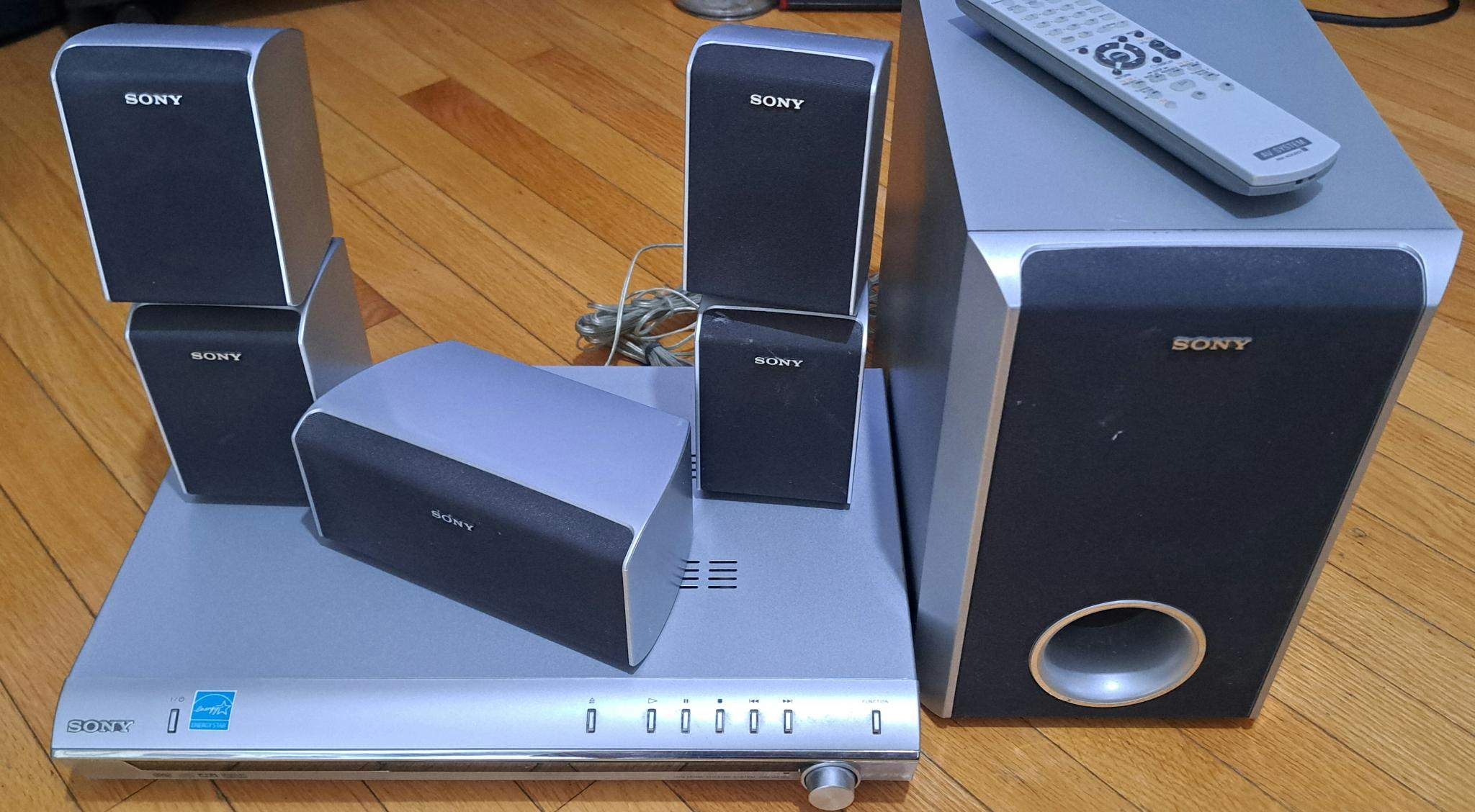 Sony Home Theater - photo 3