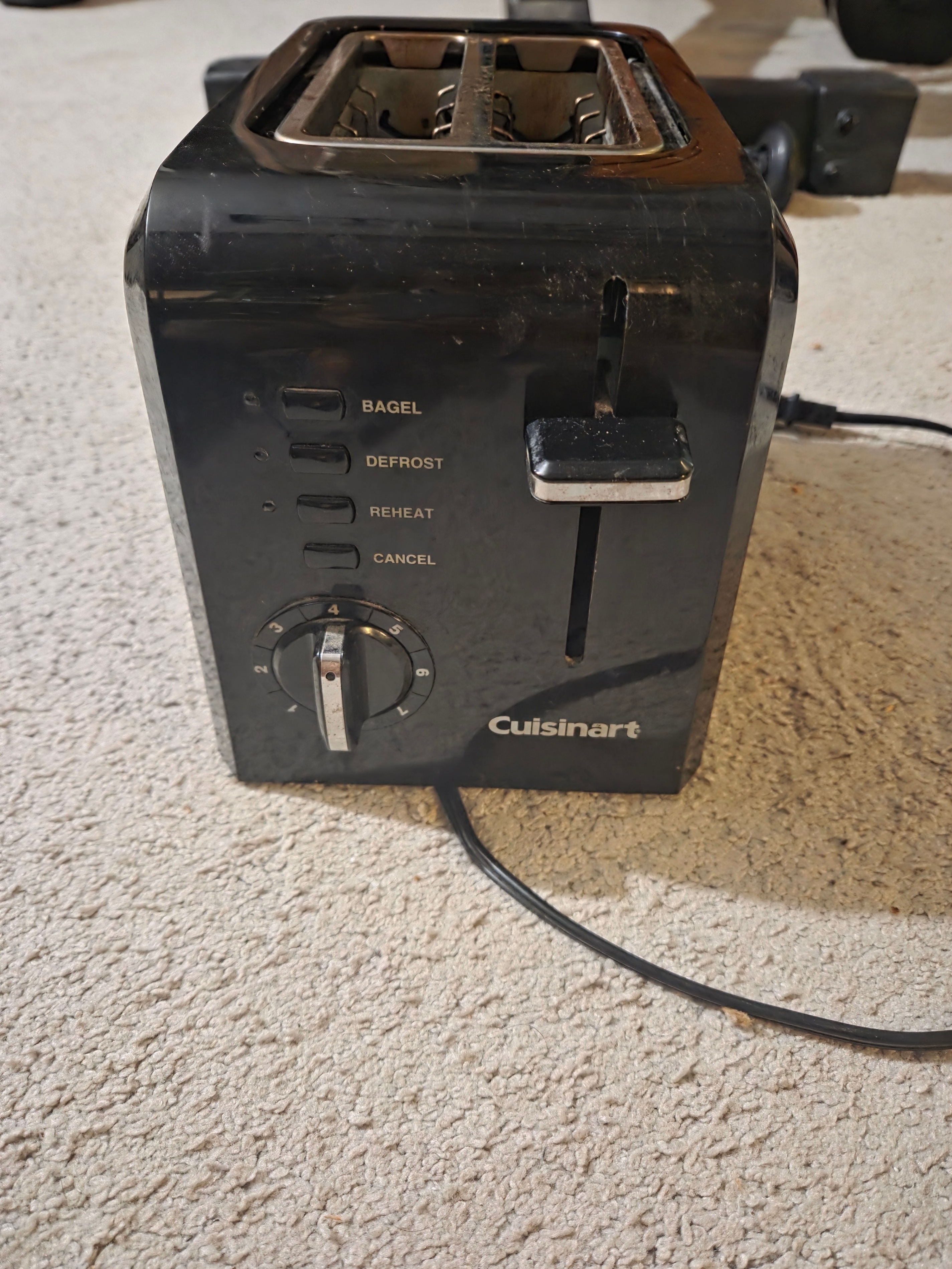 Cuisinart Intertek 2-Slice Toaster, Defrost/Reheat/Bagel