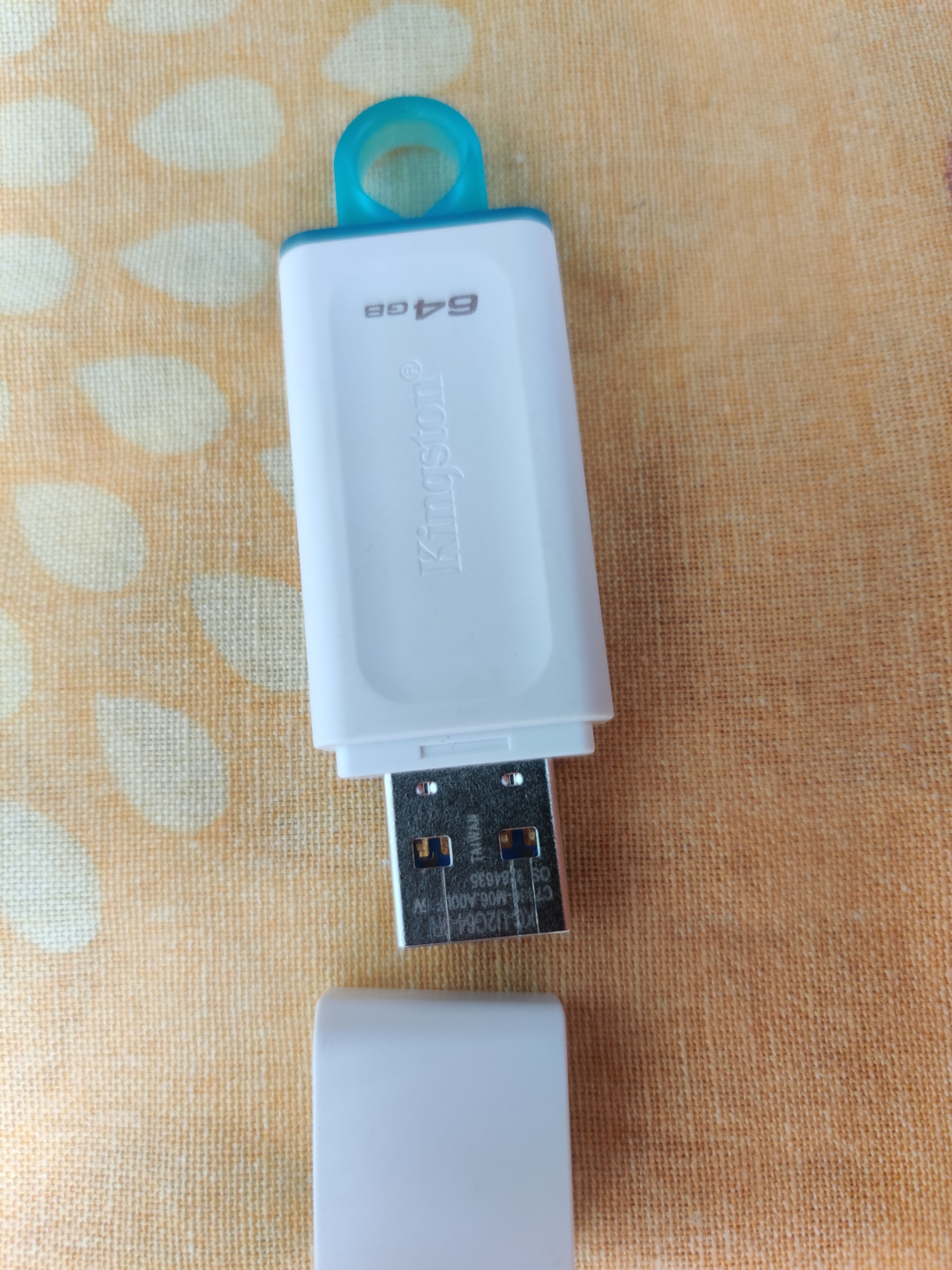 Kingston 64GB USB Flash Drive (Pendrive) - photo 2