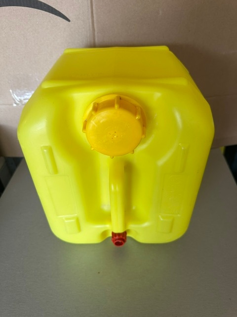 Liquid Chlorine Jugs (containers) - photo 3