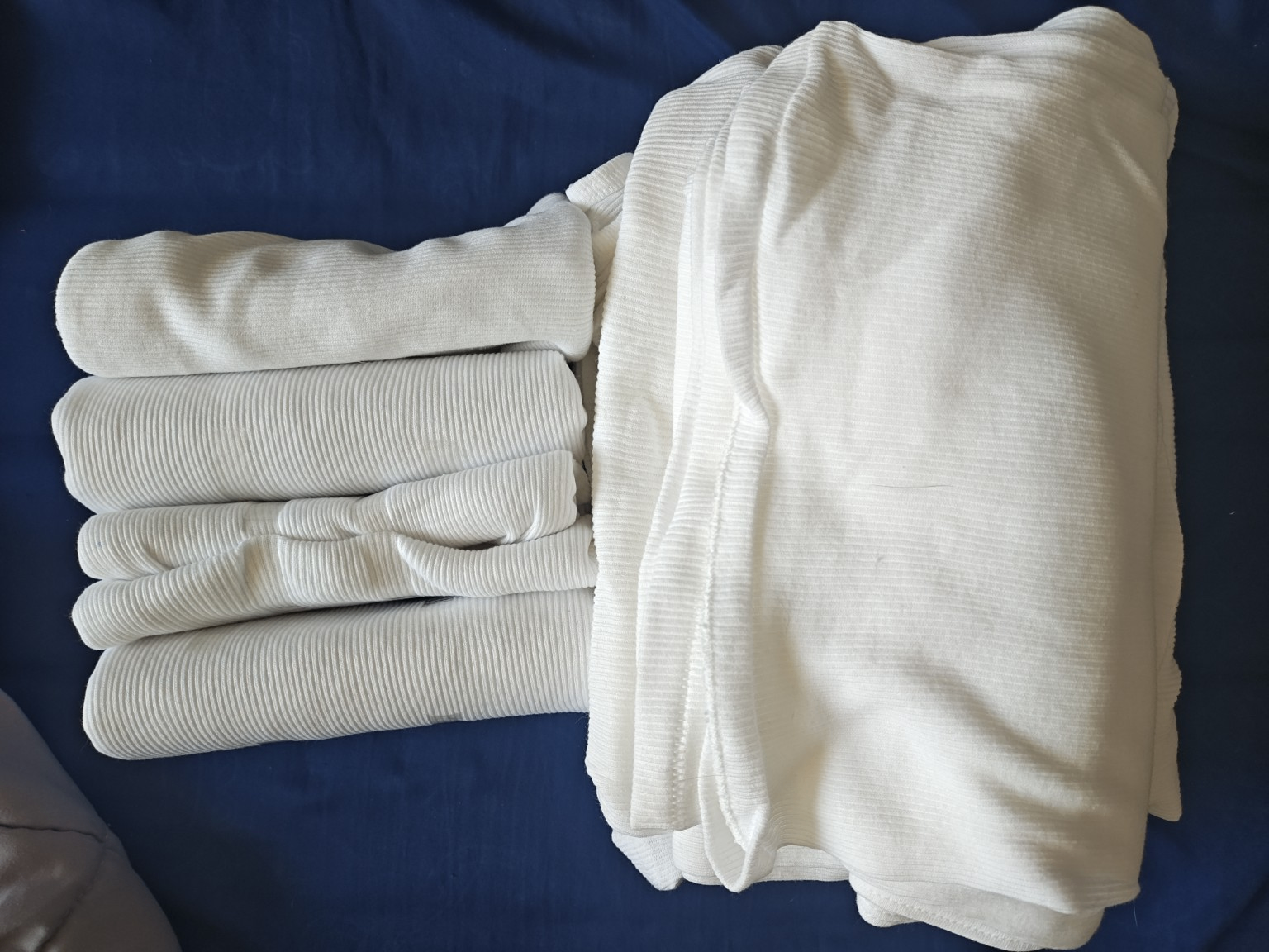 Men’s White Tank Tops / Undershirts Bundle – 15 Pieces – Size S - photo 2