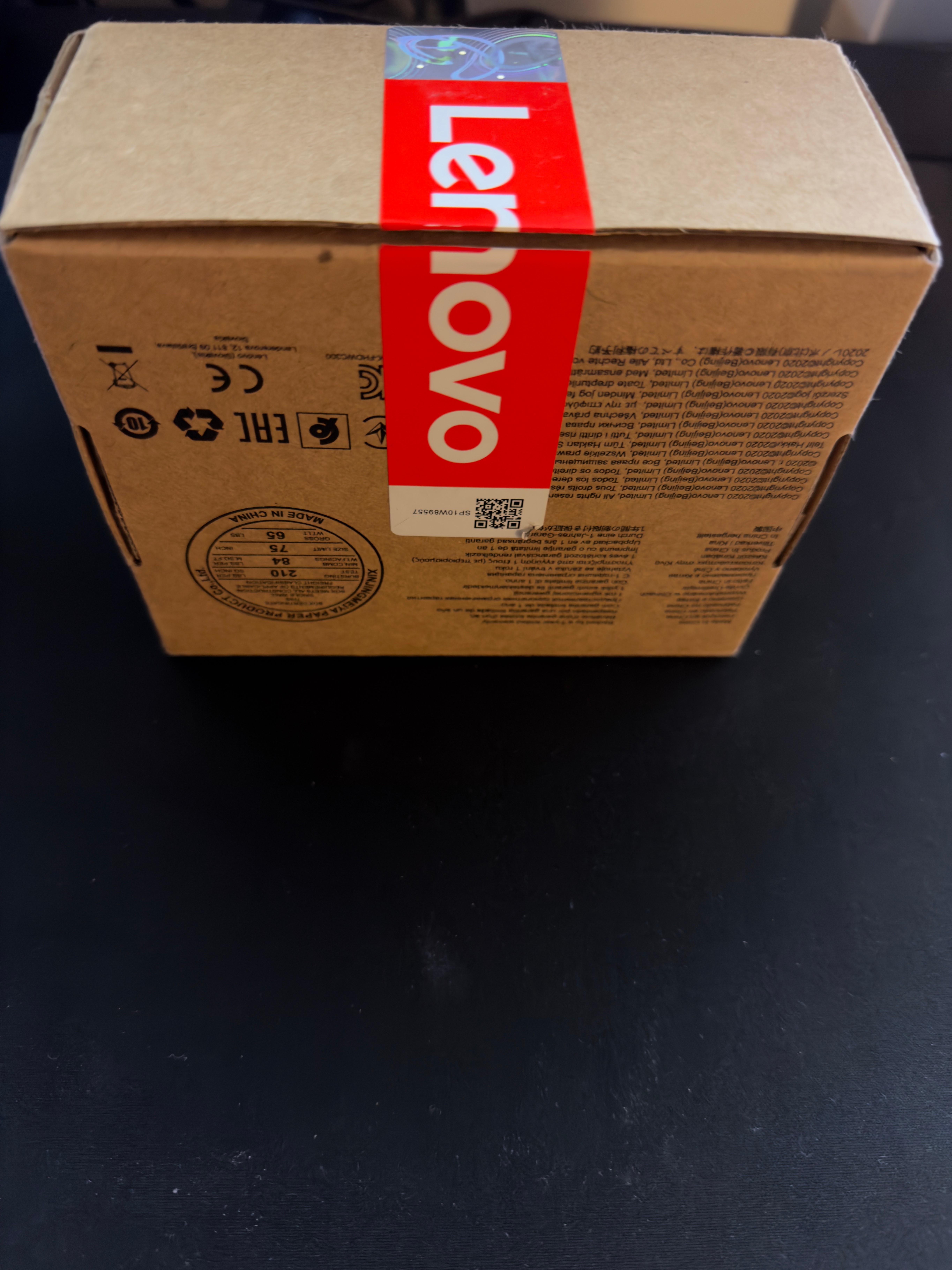 Lenovo Essential FHD Webcam - Black