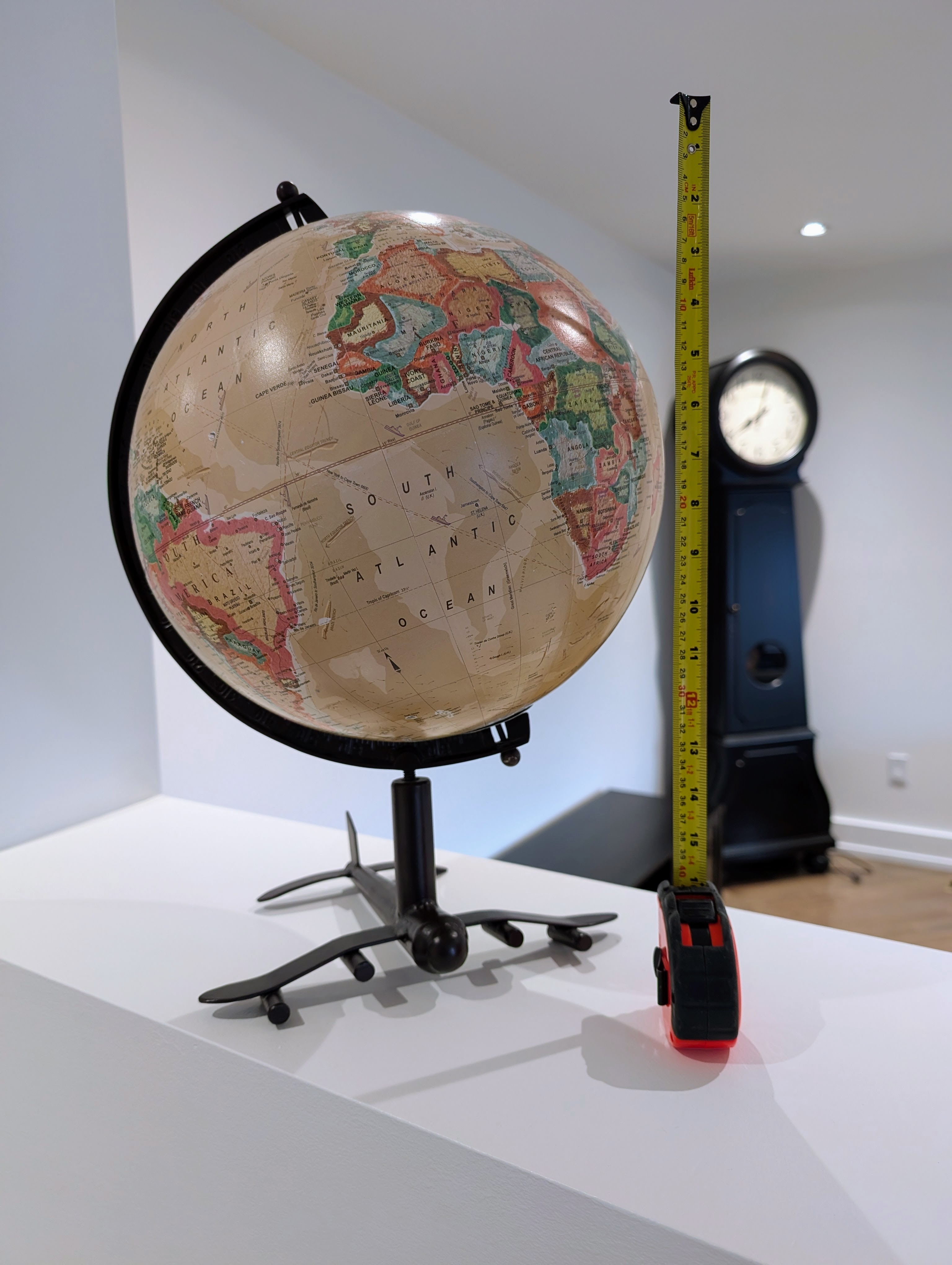 Desk Globe with Airplane Stand - photo 2