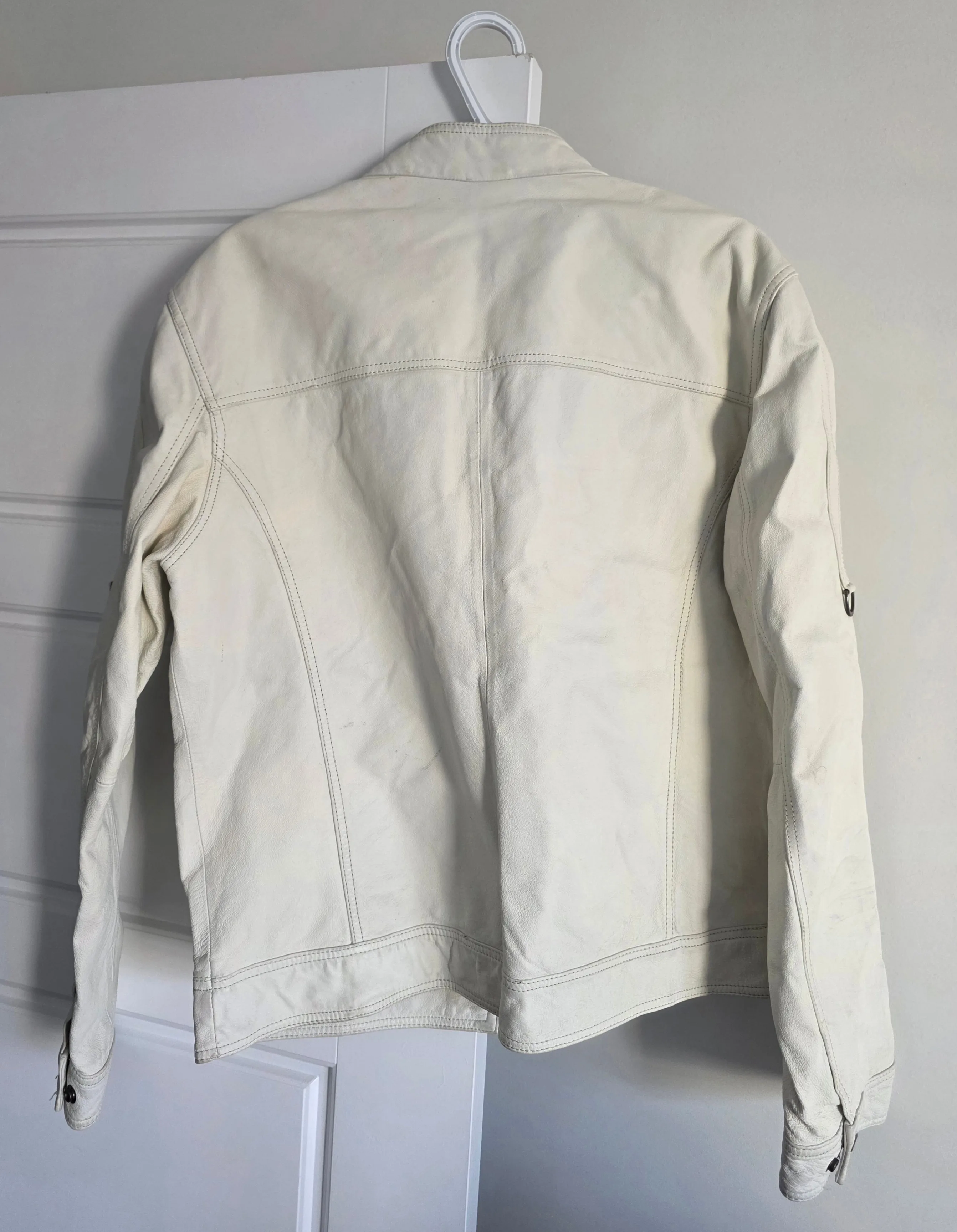 Danier /Vintage Leather Biker Style Jacket-Unisex-Cream/White - photo 2