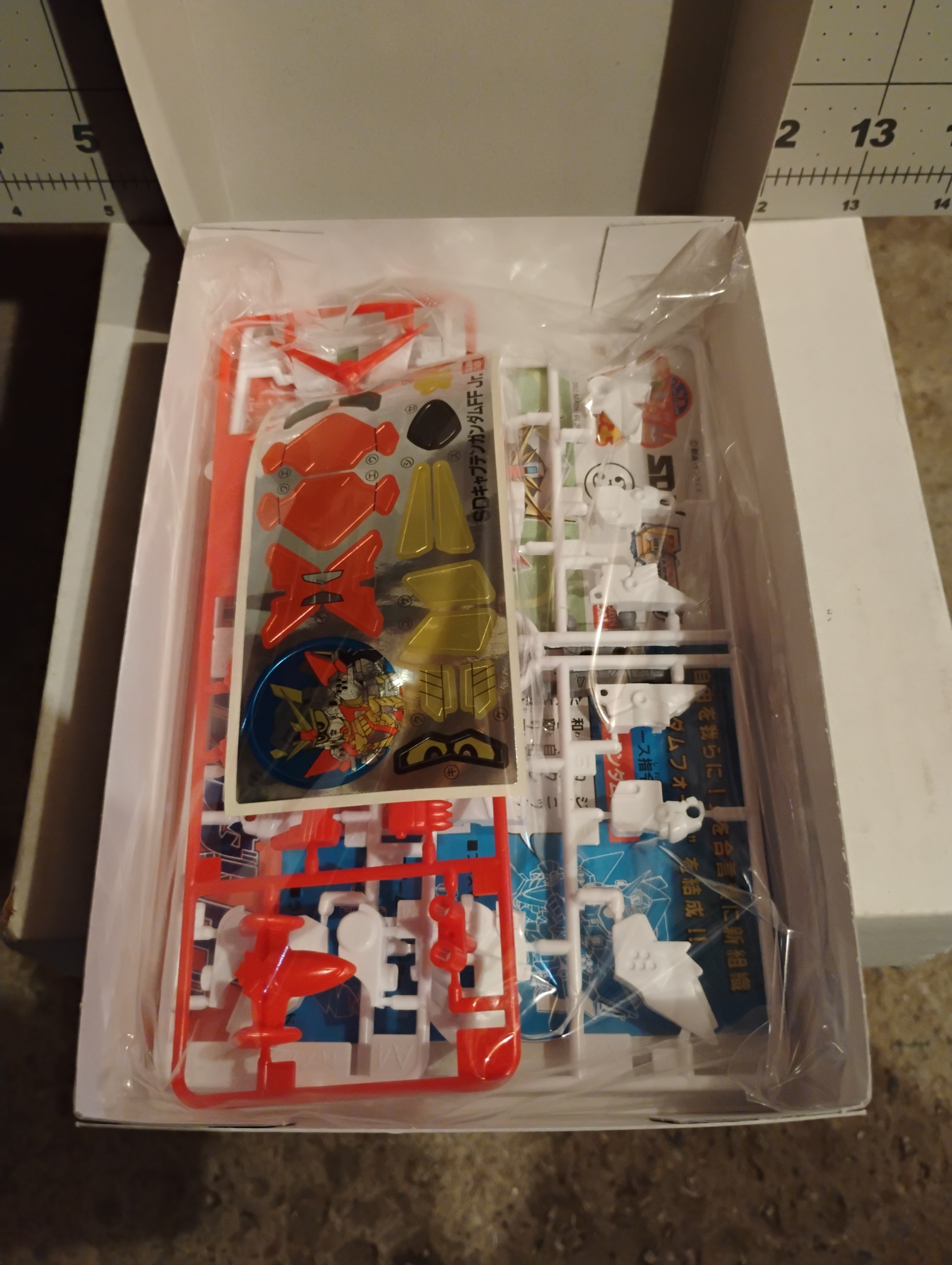SD Gundam CB03 Captain Gundam FF Jr. Gunpla Kit - photo 3