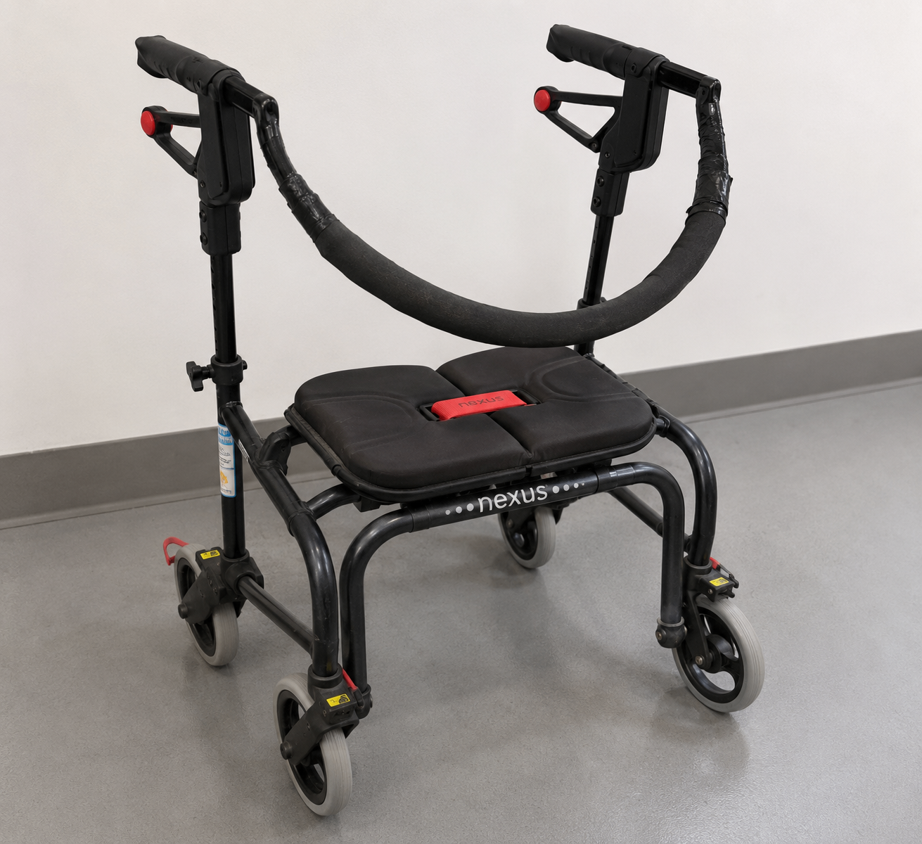 Nexus Rollator Walker with Seat — No Basket