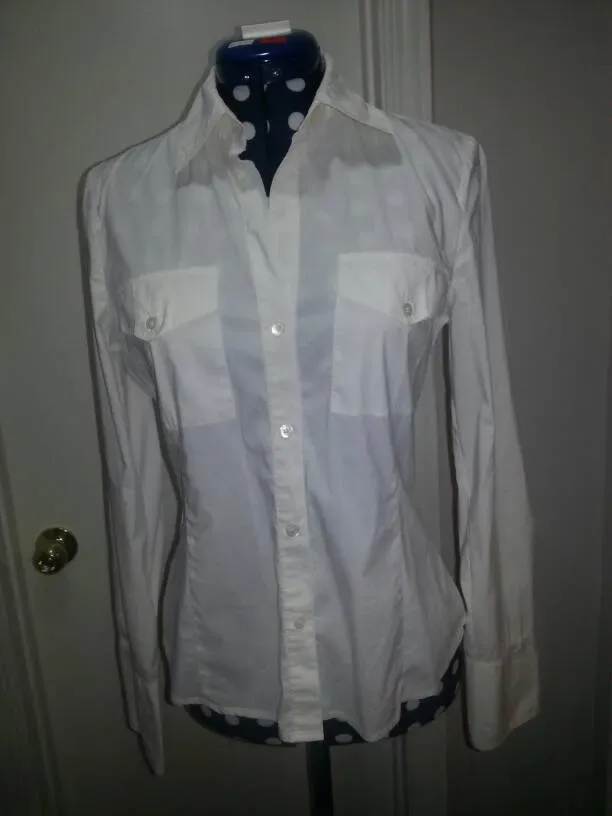 BCBG MAXAZRIA Button Down Shirt Size Medium