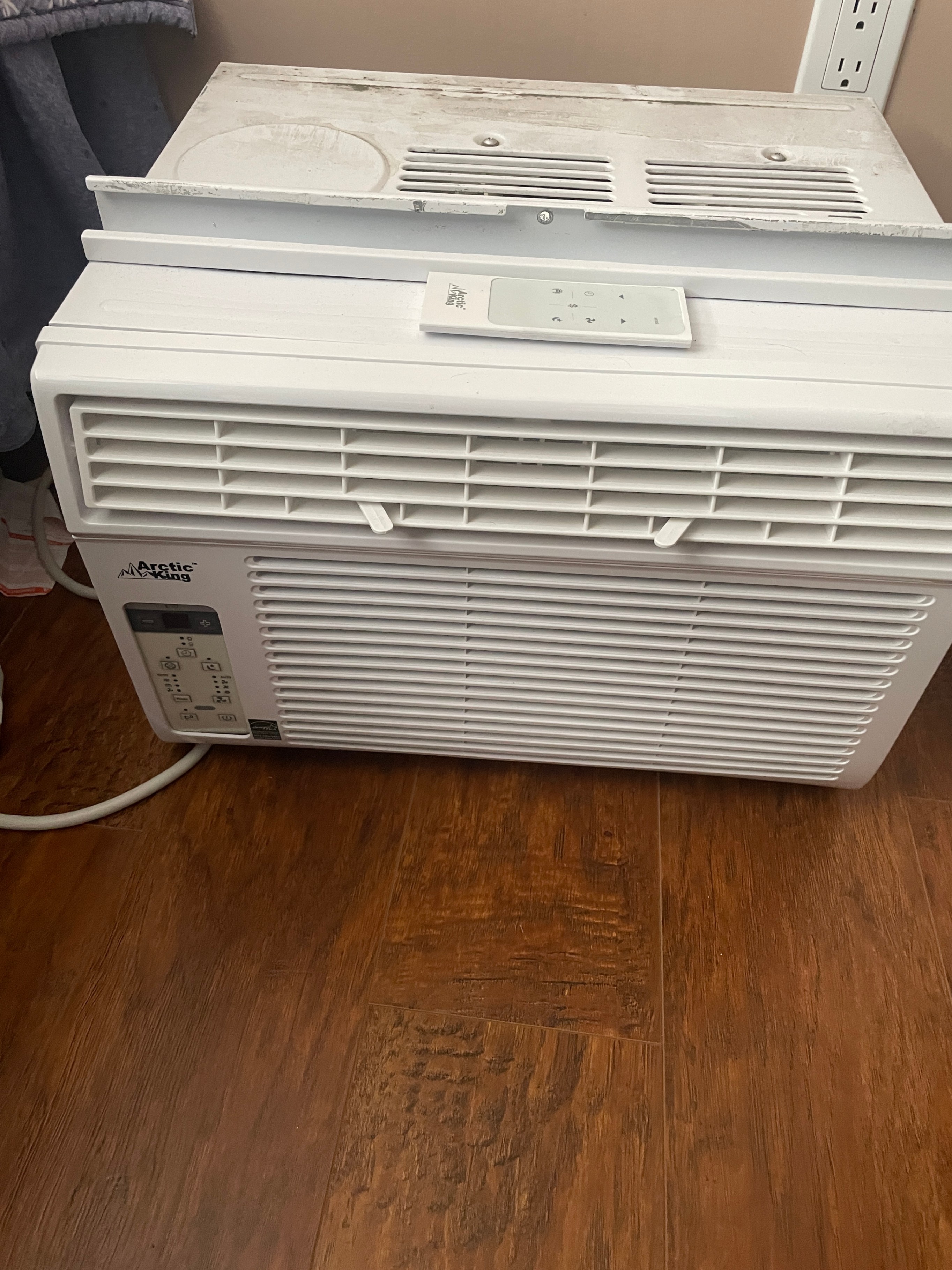 Arctic King Window Air Conditioner – 5,000 BTU