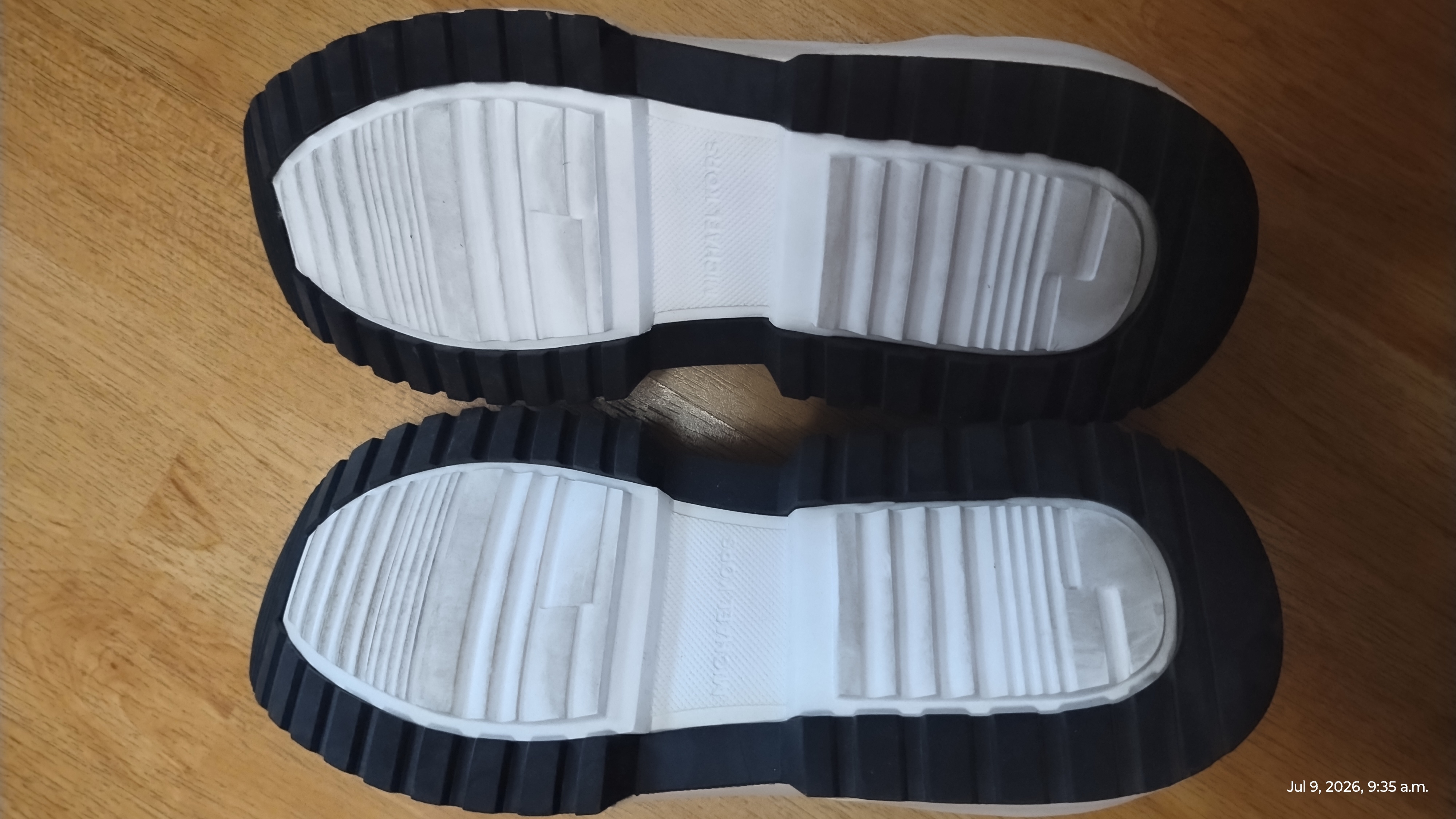 Michael Kors women's slip-on sneakers - photo 3