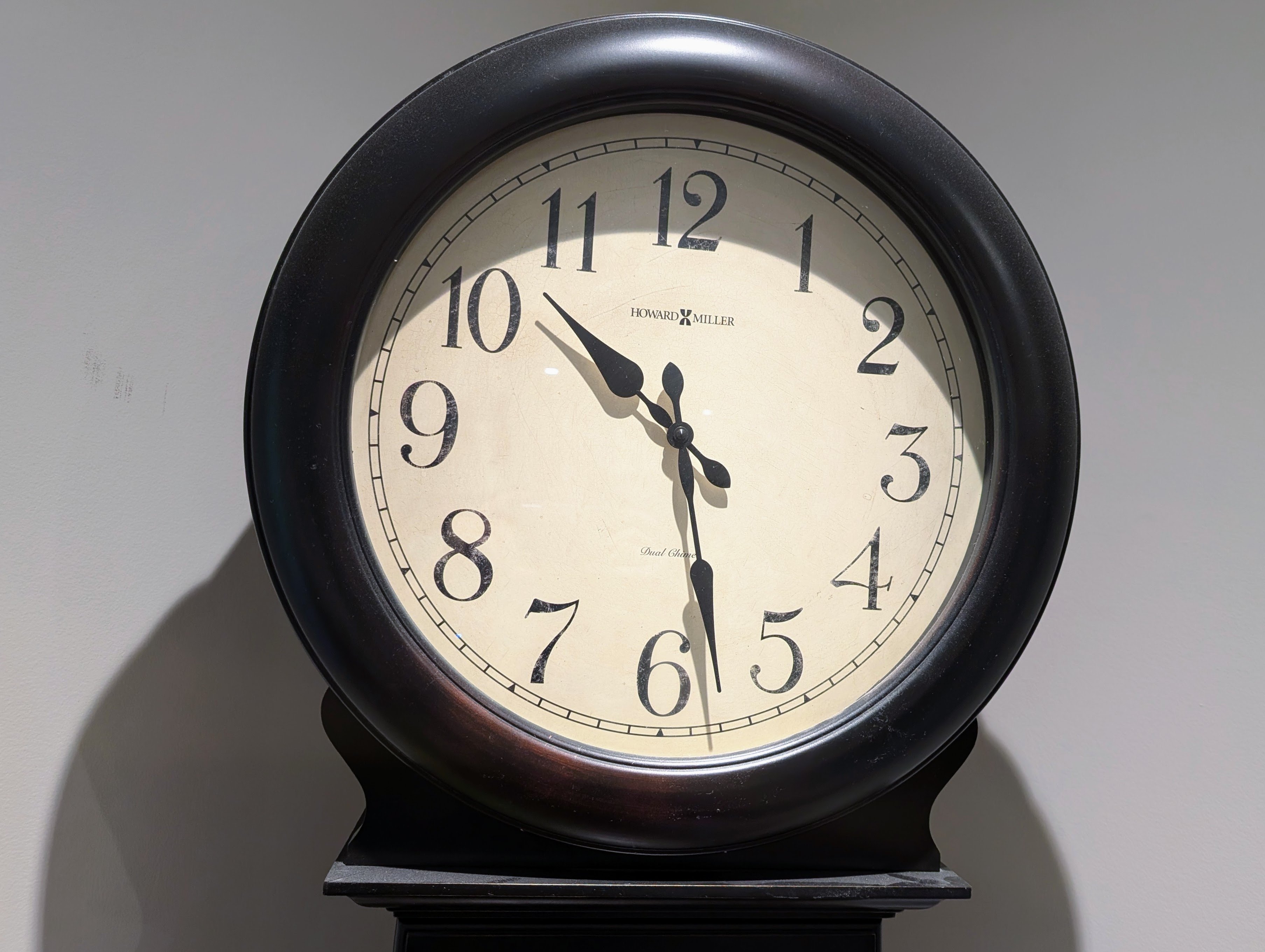 Howard Miller Grandfather Clock - photo 3