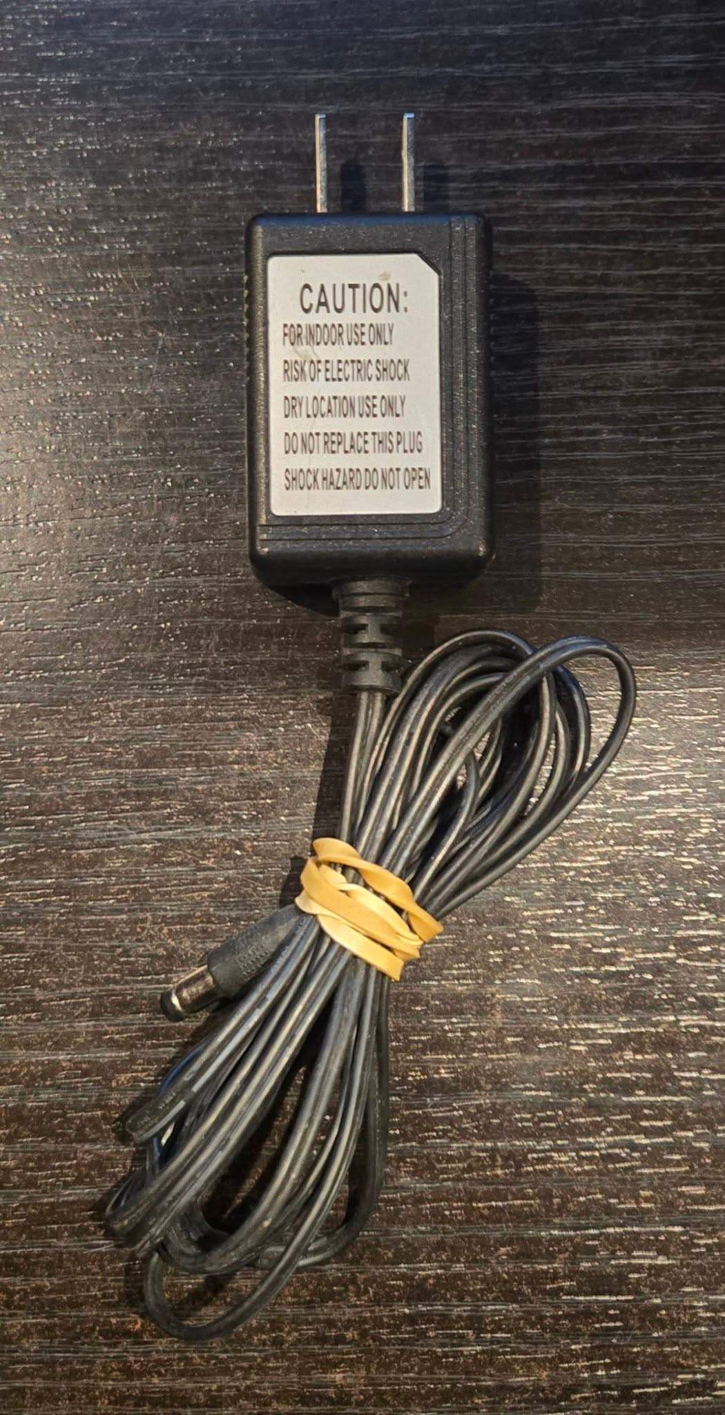 Zoom AD-16 9V Power Supply for G3/G3X, B3, G5, for Guitar Pedals - photo 2