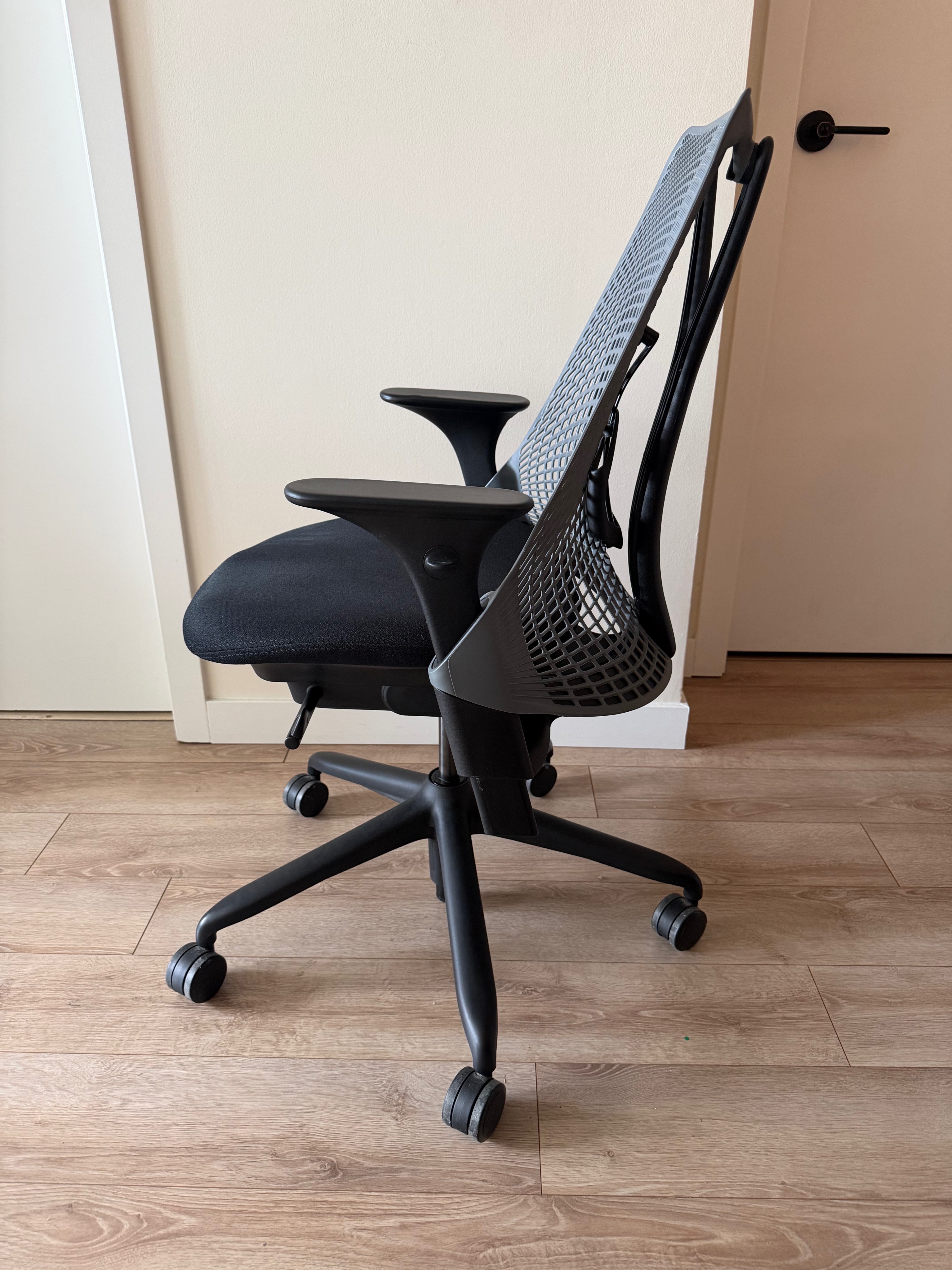 Herman Miller Sayl - photo 4