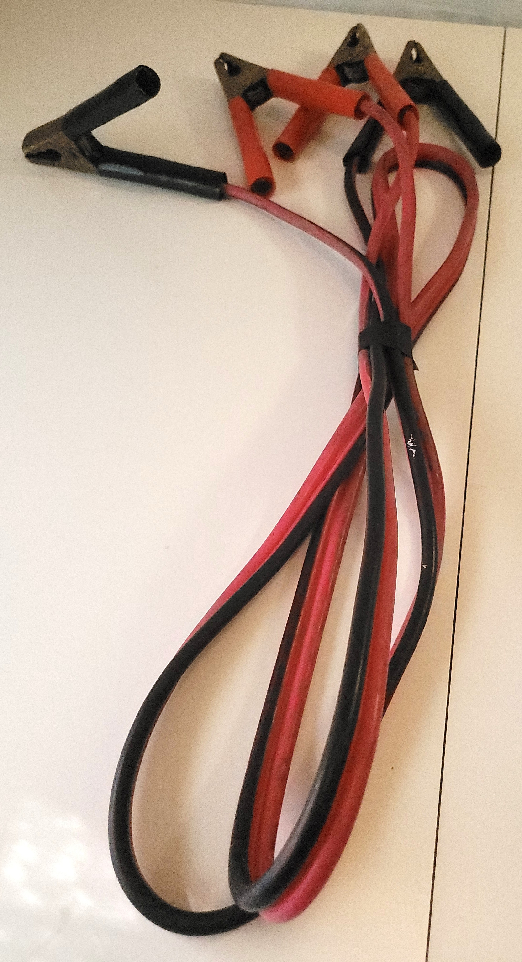 2 Sets of Jumper Cables (10ft 10in approx. & 6ft 10in approx - photo 5