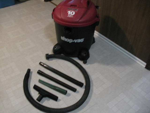 10 Gallon Wet/Dry Shop Vac