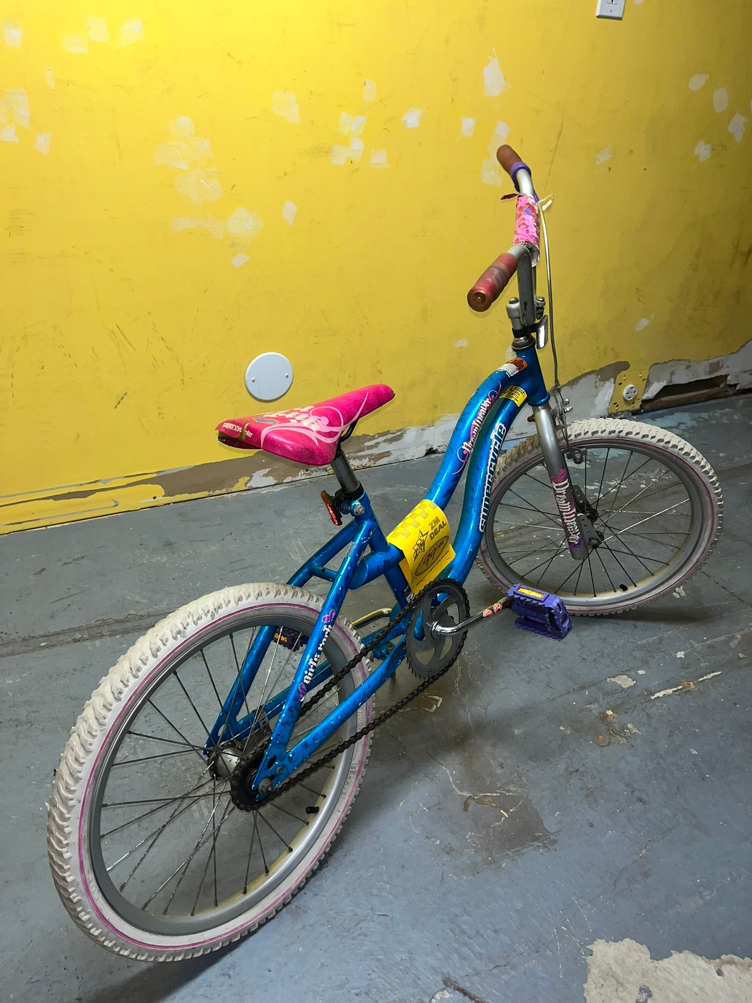 Girls 20'' Kids  Used Bike - photo 3