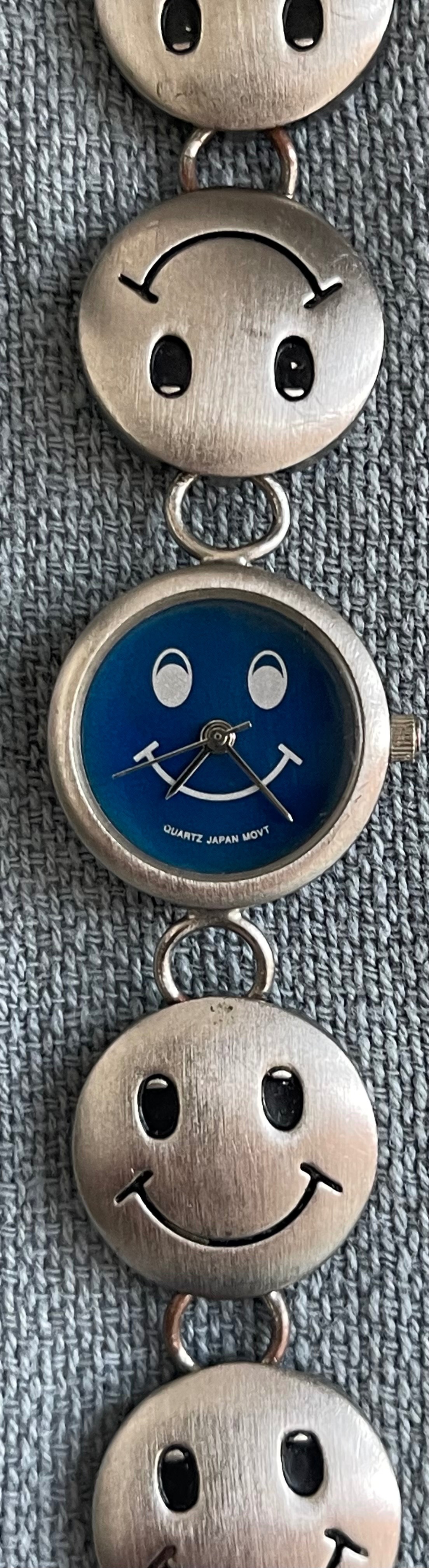 Vintage 90s Smiley Face Cobalt Blue Watch (Needs Battery) - photo 2