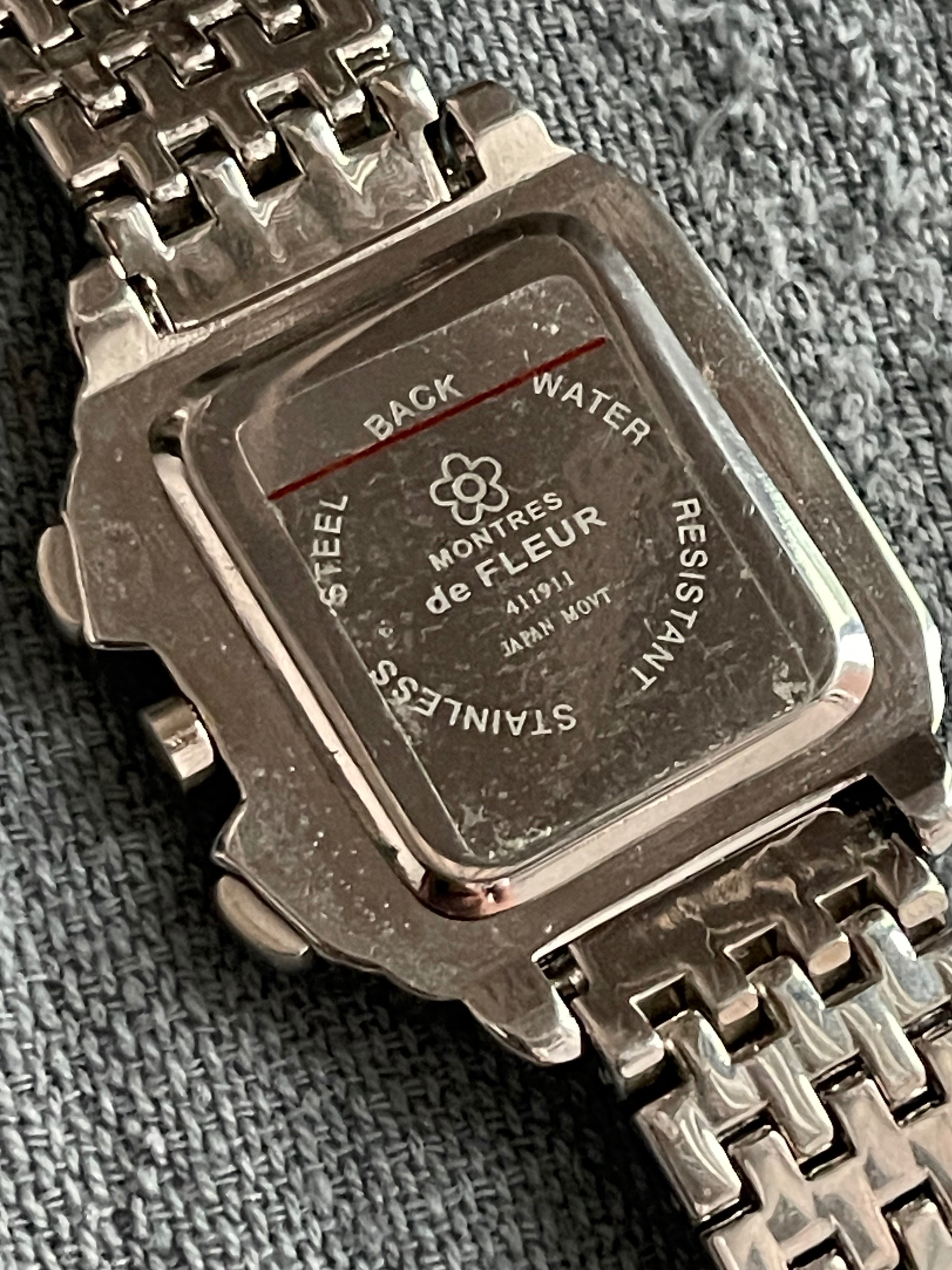 Montres de Fleur Rhinestone Watch (Needs Battery) - photo 5