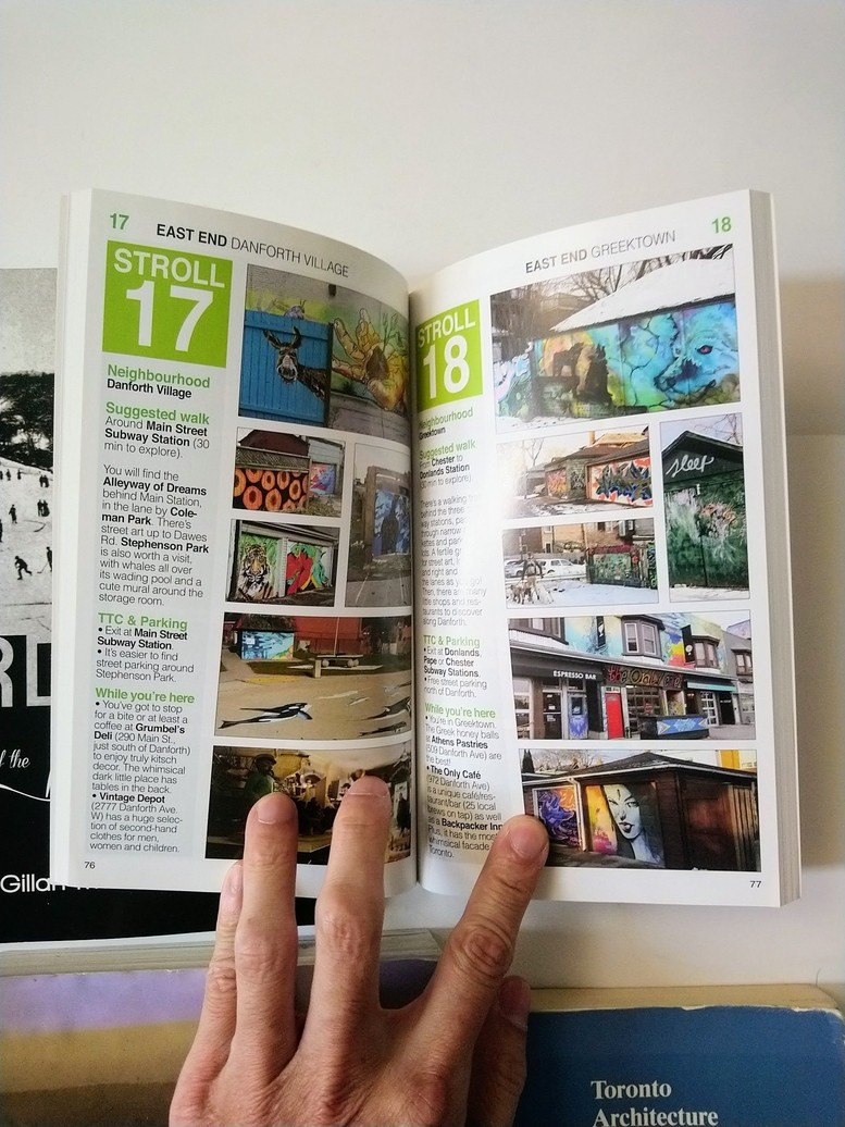 Toronto History / Neighbourhood books! - photo 5