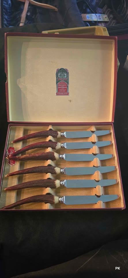 Vintage Sheffield England Stag Handle Steak Knife Set